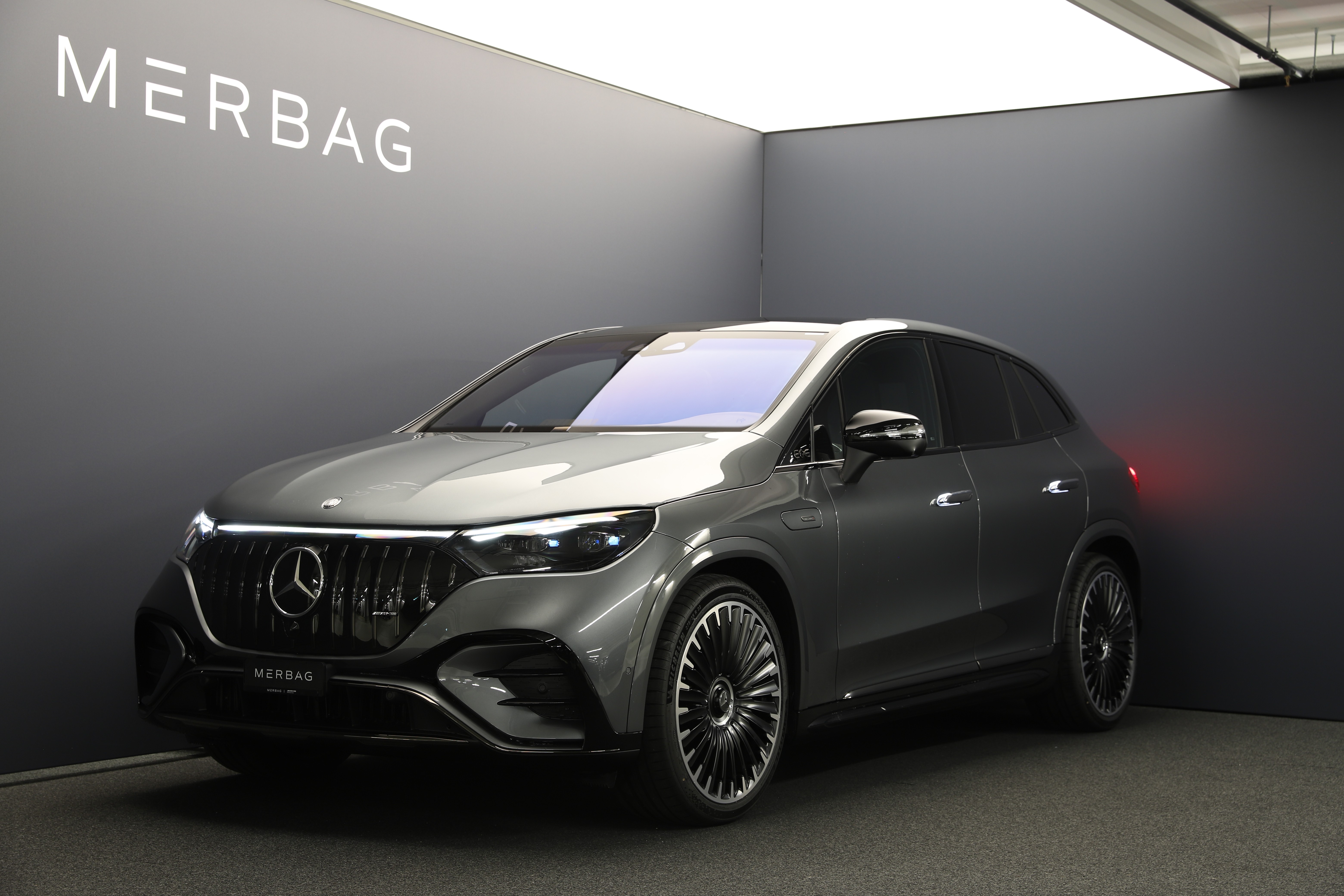 MERCEDES-BENZ EQE SUV AMG 53 4 Matic