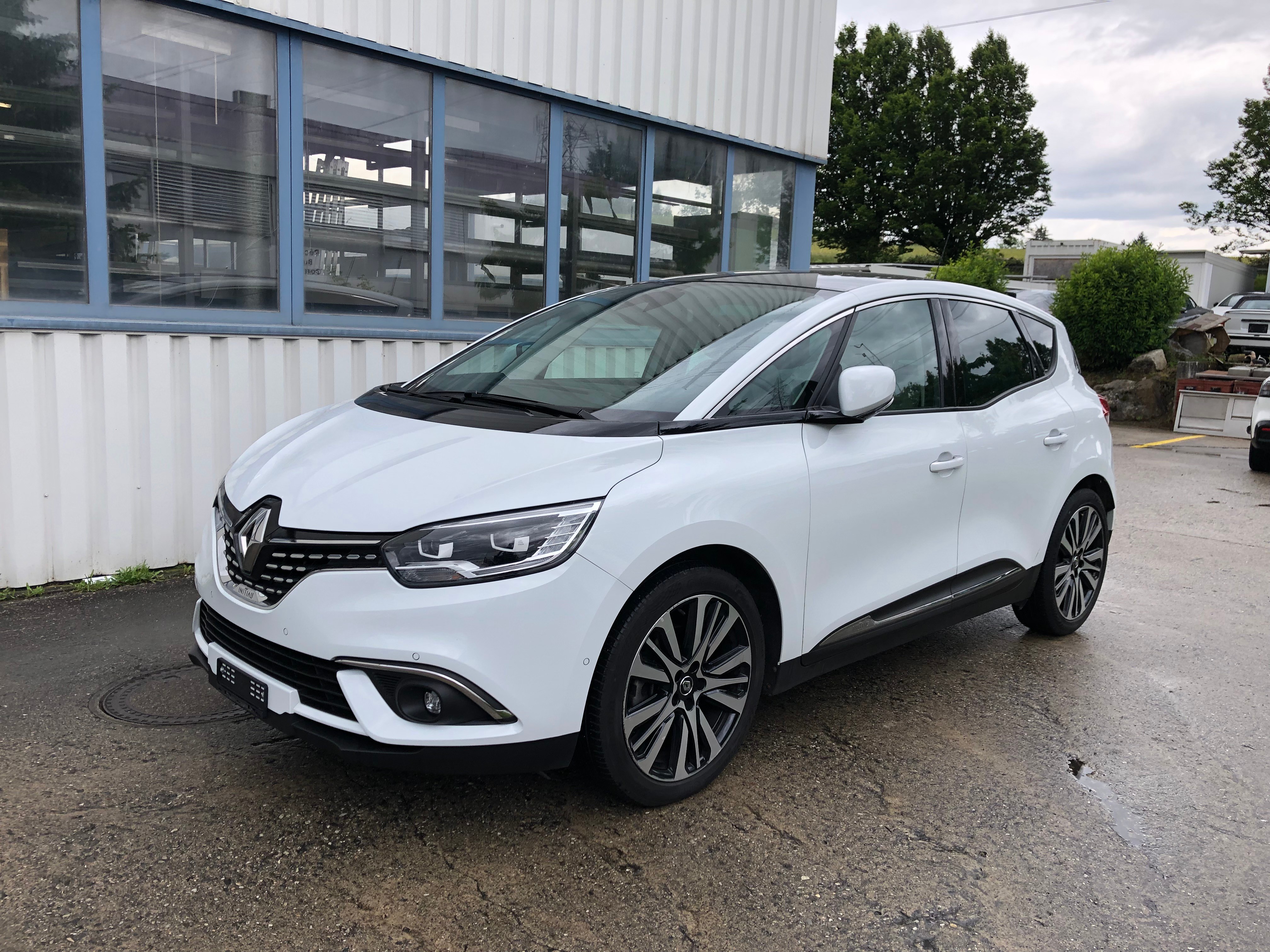 RENAULT Scénic 1.5 dCi Zen EDC(29)