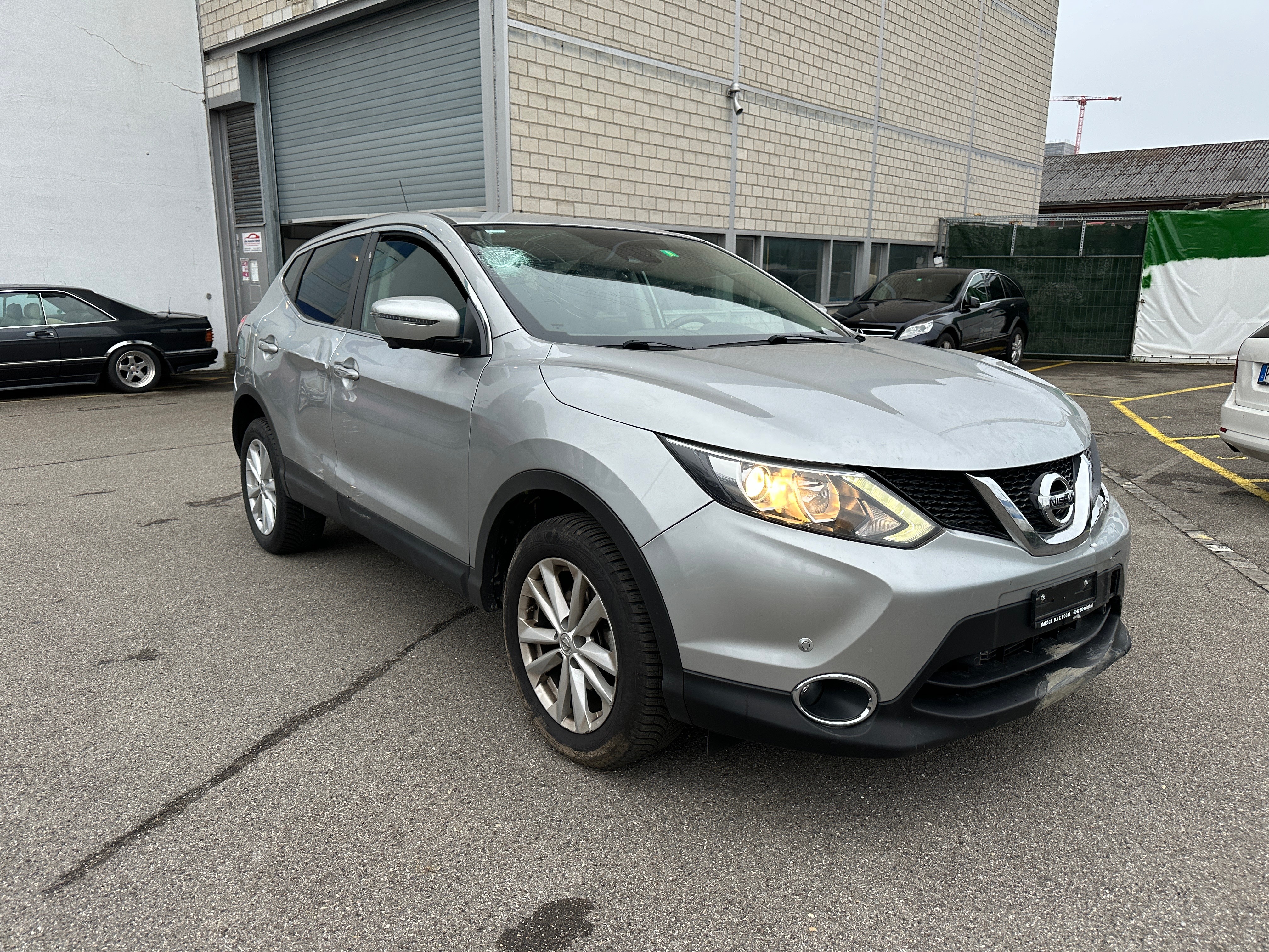 NISSAN Qashqai 1.2 DIG-T N-Connecta Xtronic CVT