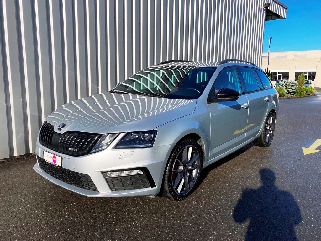 SKODA Octavia Combi 2.0 TDI RS DSG