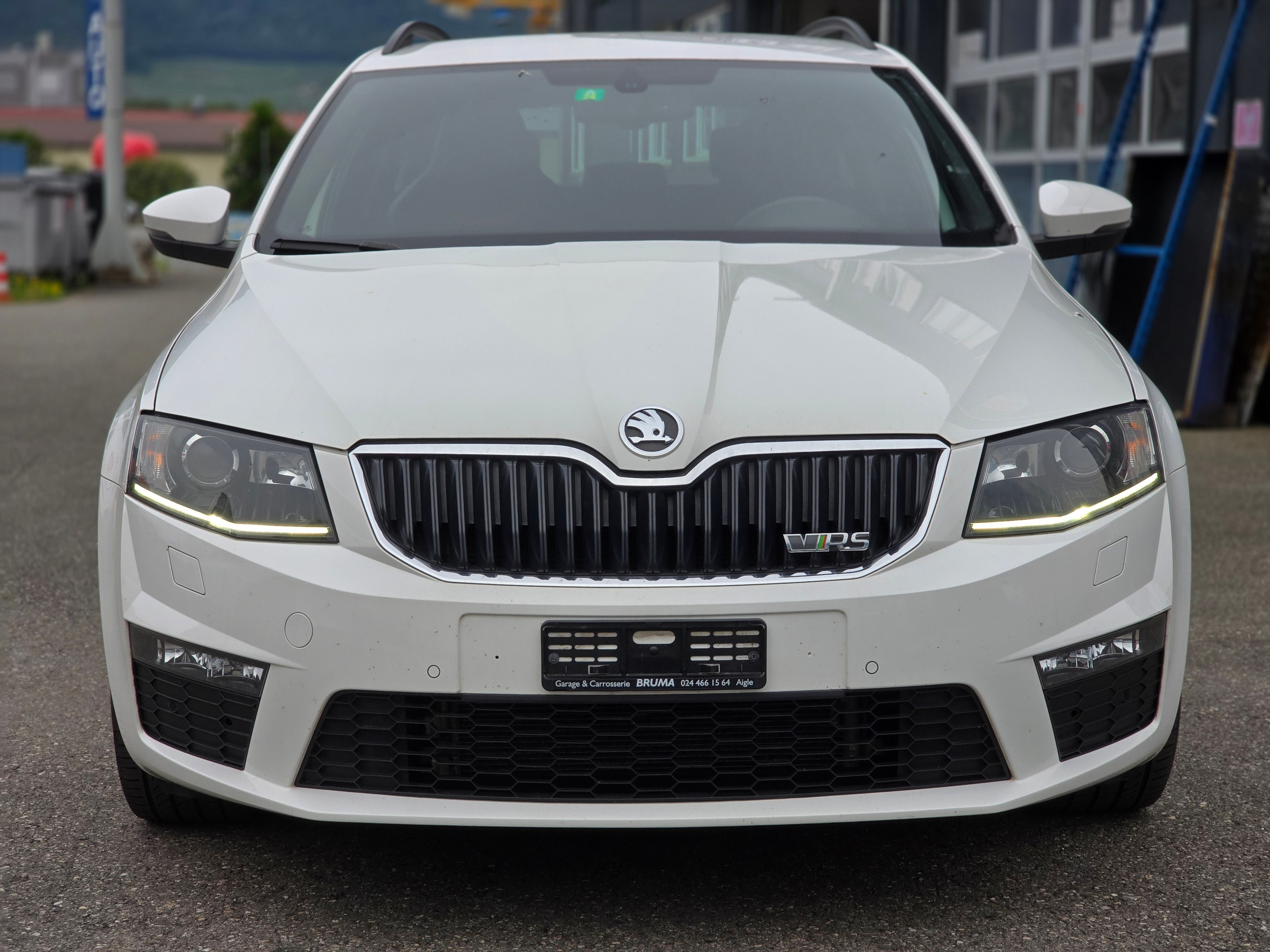 SKODA Octavia Combi 2.0 TSI RS DSG