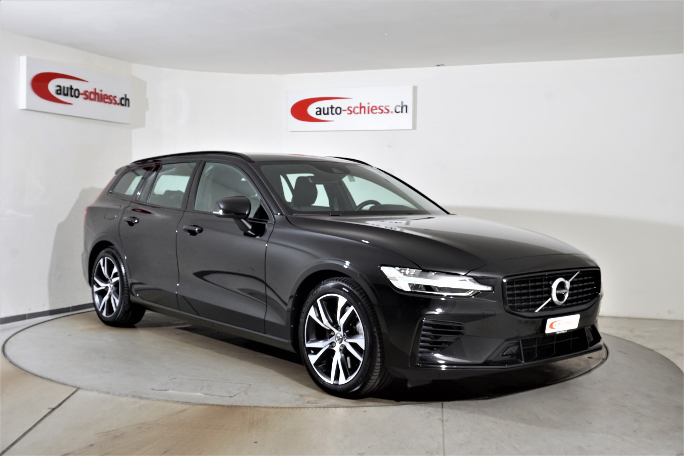 VOLVO V60 T6 eAWD Twin Engine R-Design Geartronic