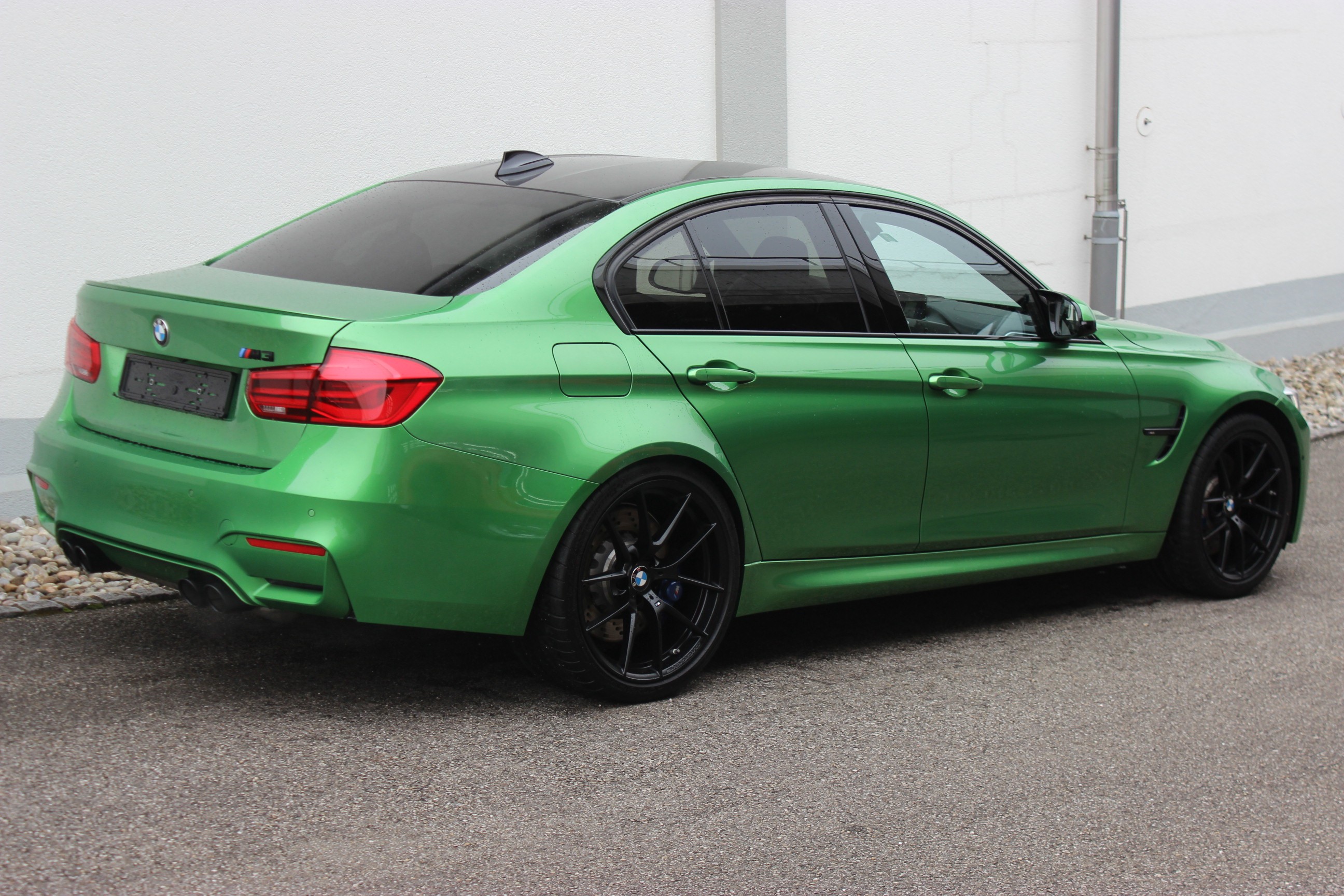 BMW M3 Competition Individual *RALLYE GREEN*