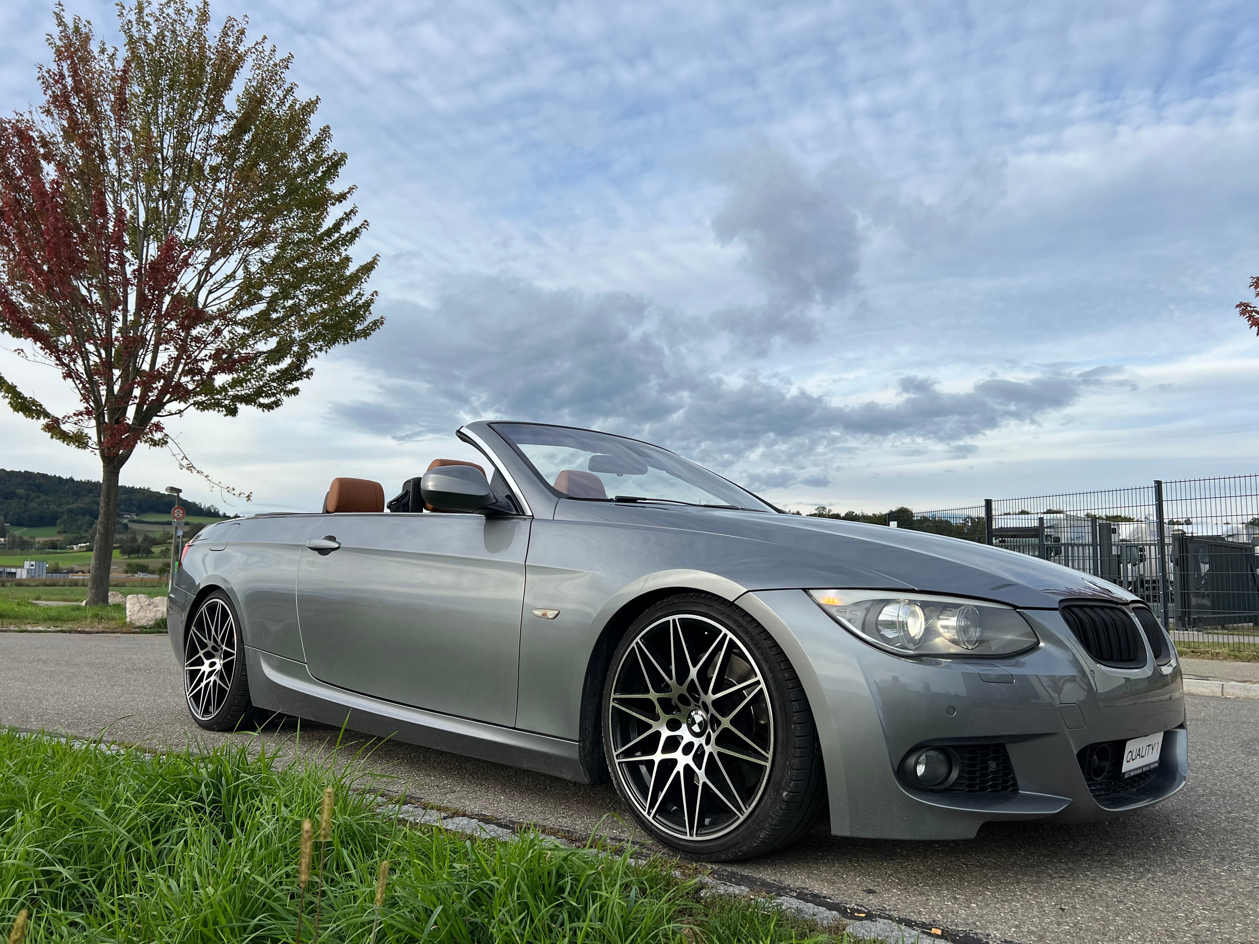 BMW 335i Cabriolet DSG-M-Sportpaket