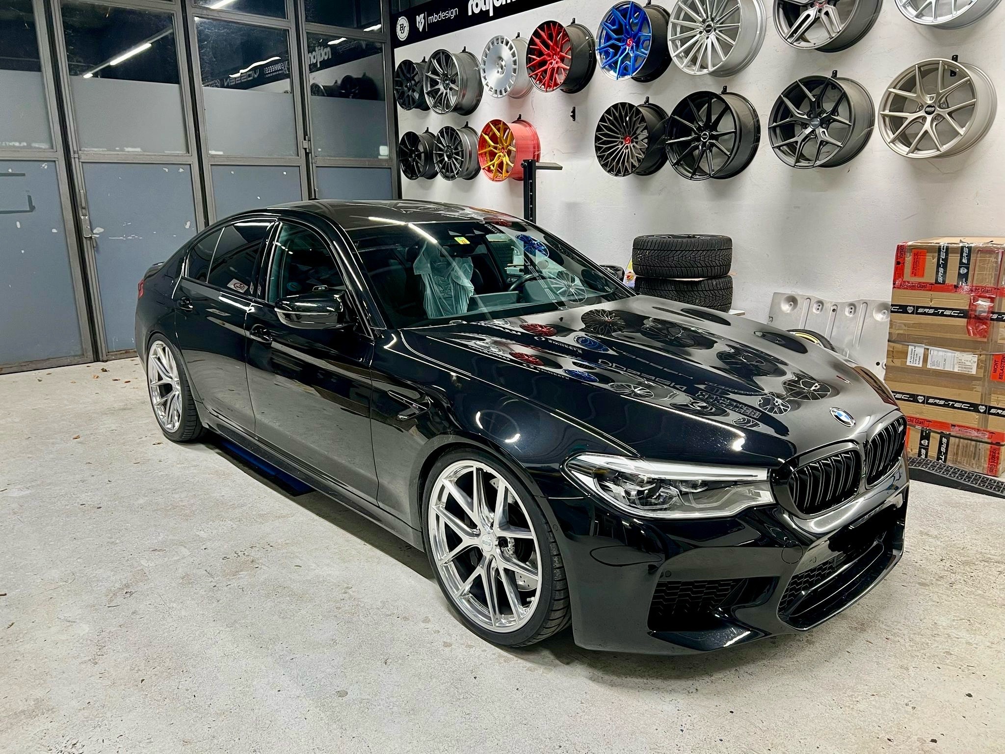 BMW M5 xDrive Drivelogic