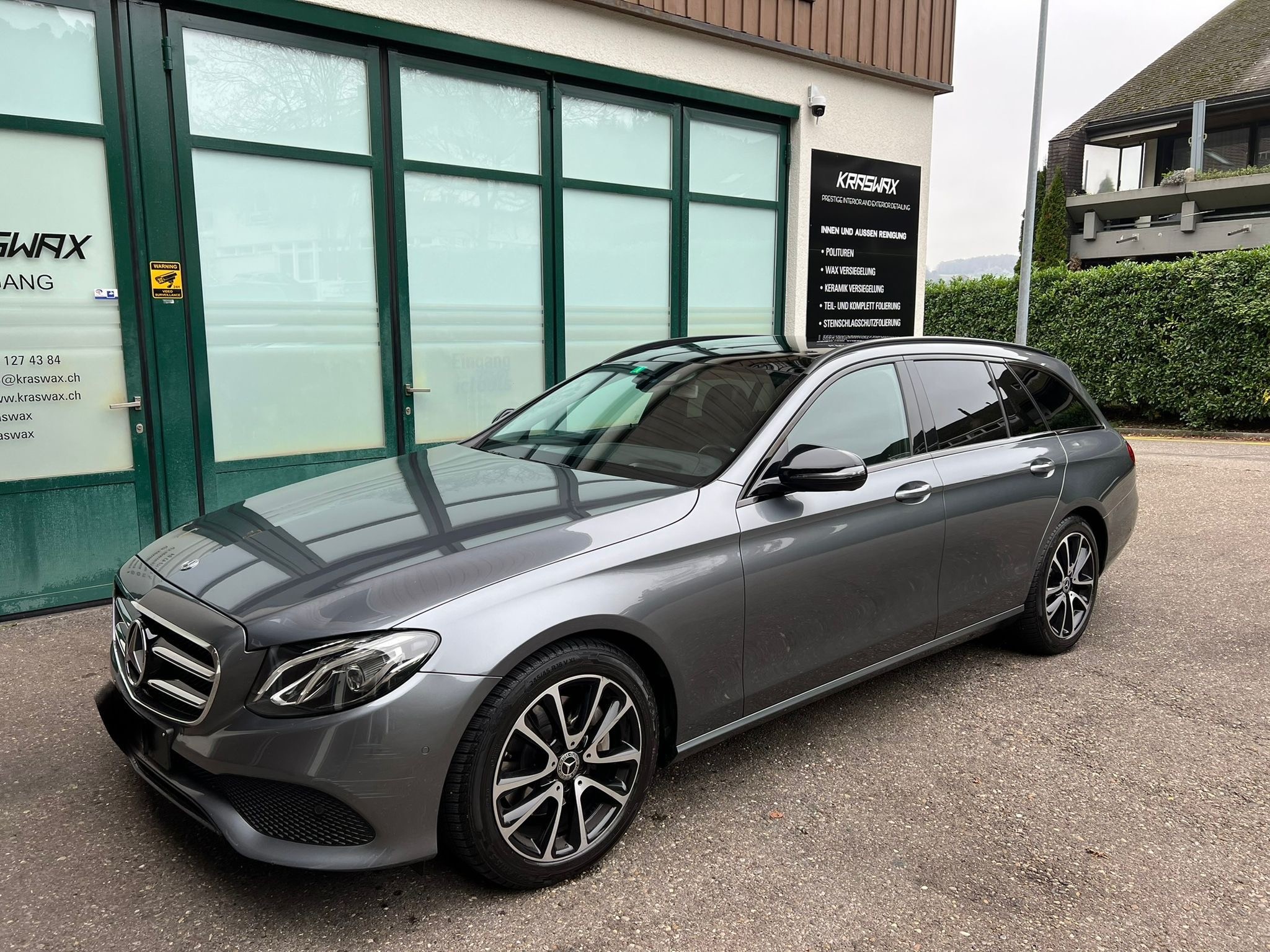 MERCEDES-BENZ E 220 d Avantgarde 9G-Tronic