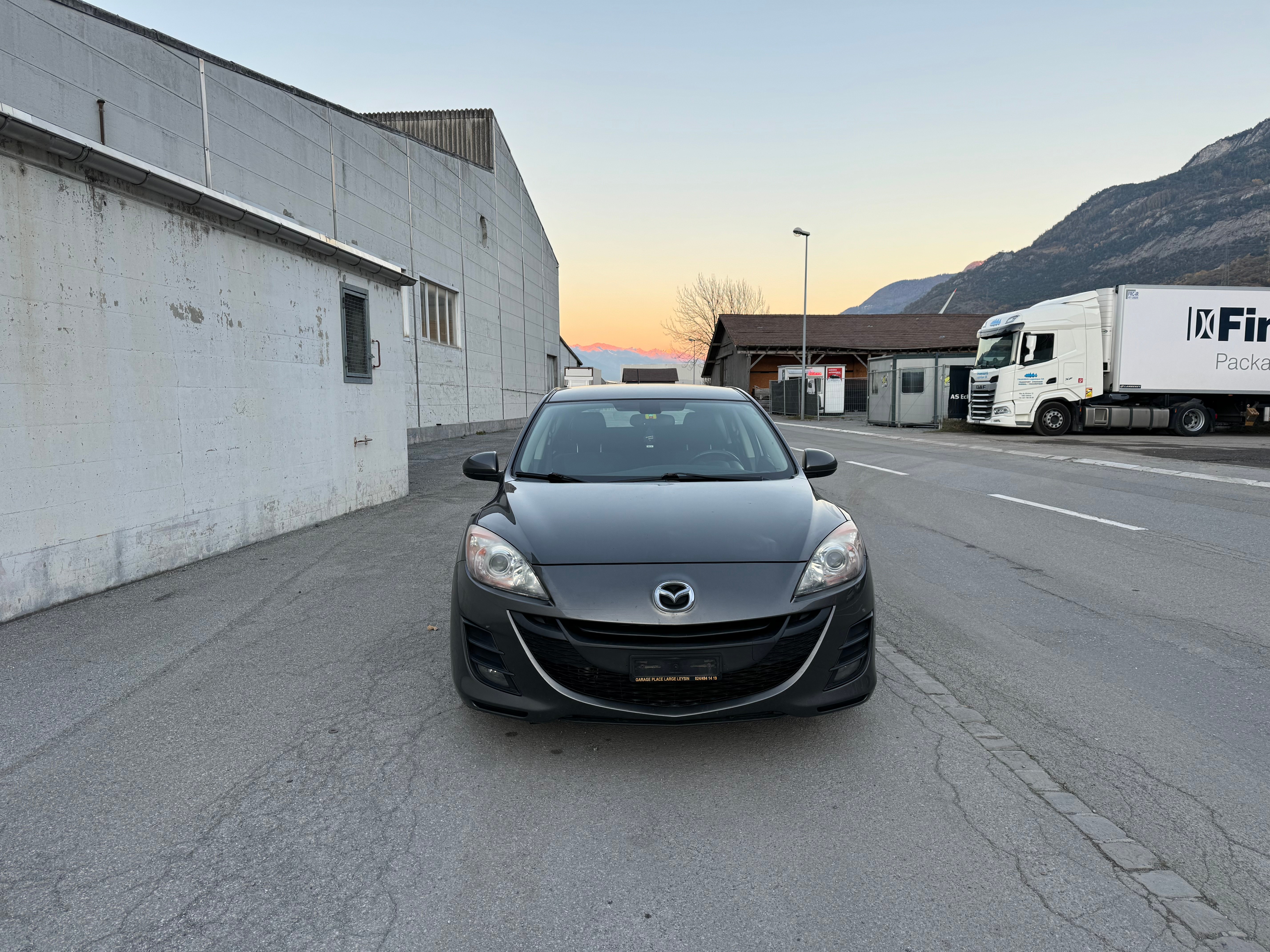 MAZDA 3 1.6 16V Exclusive Anniversary