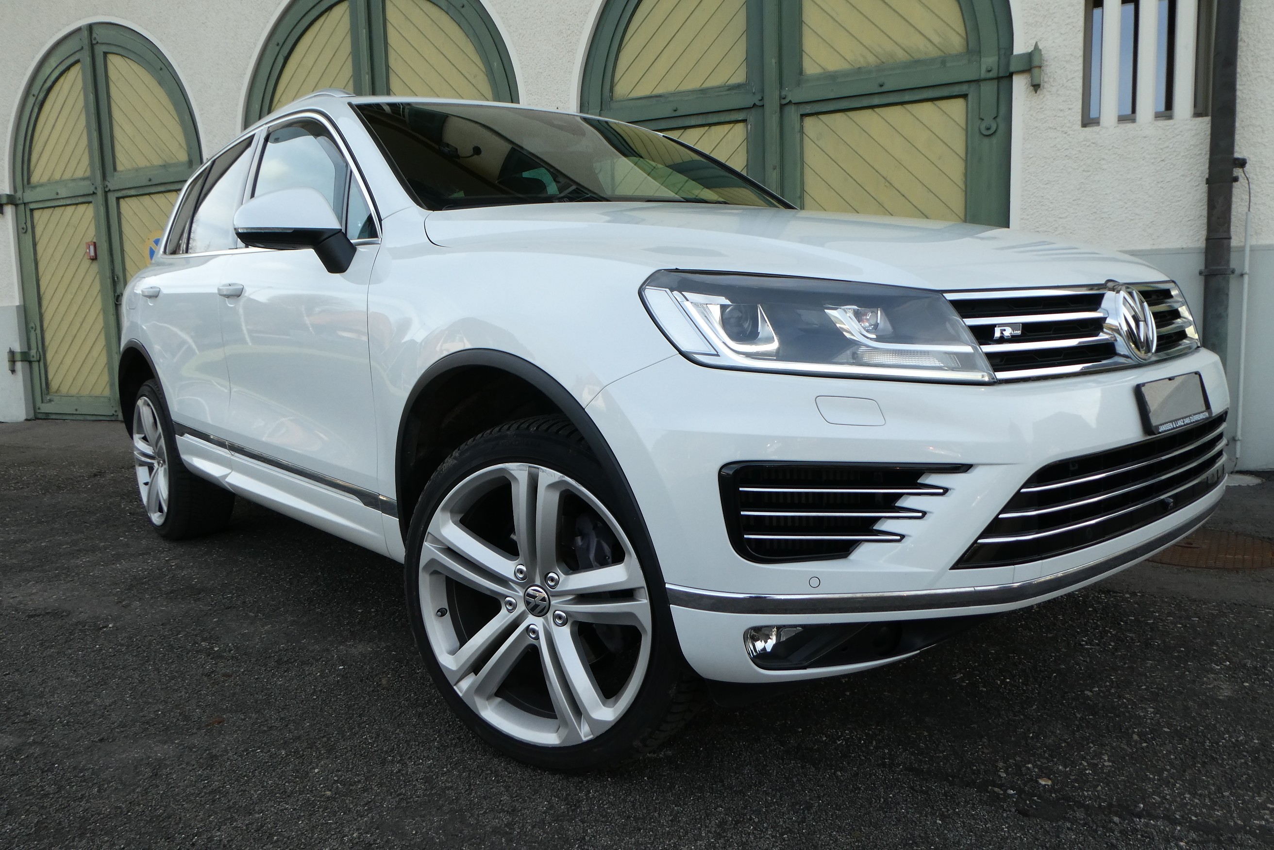 VW Touareg 3.0 TDI BMT Peak Tiptronic