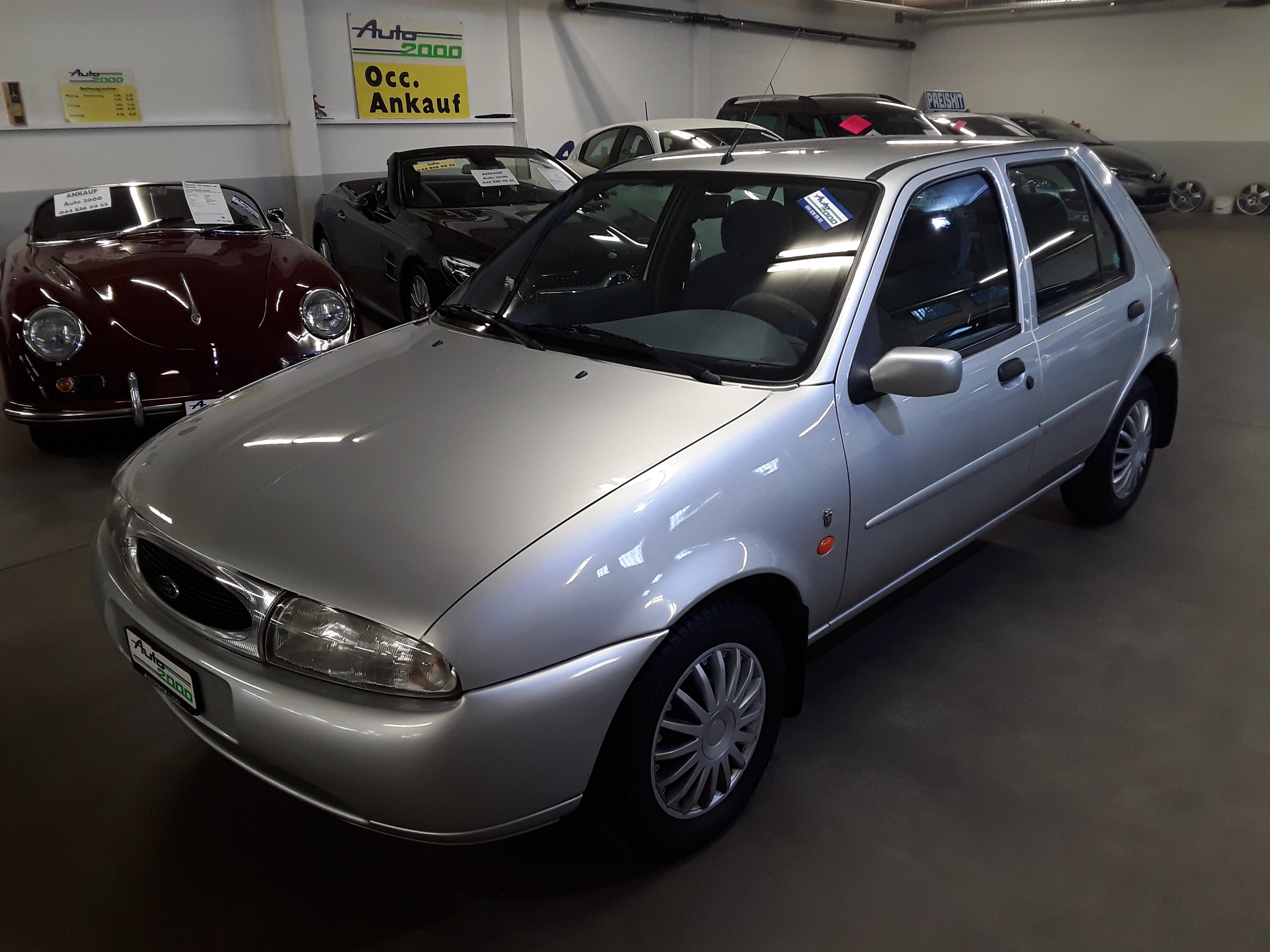 FORD Fiesta 1.2i 16V Ghia