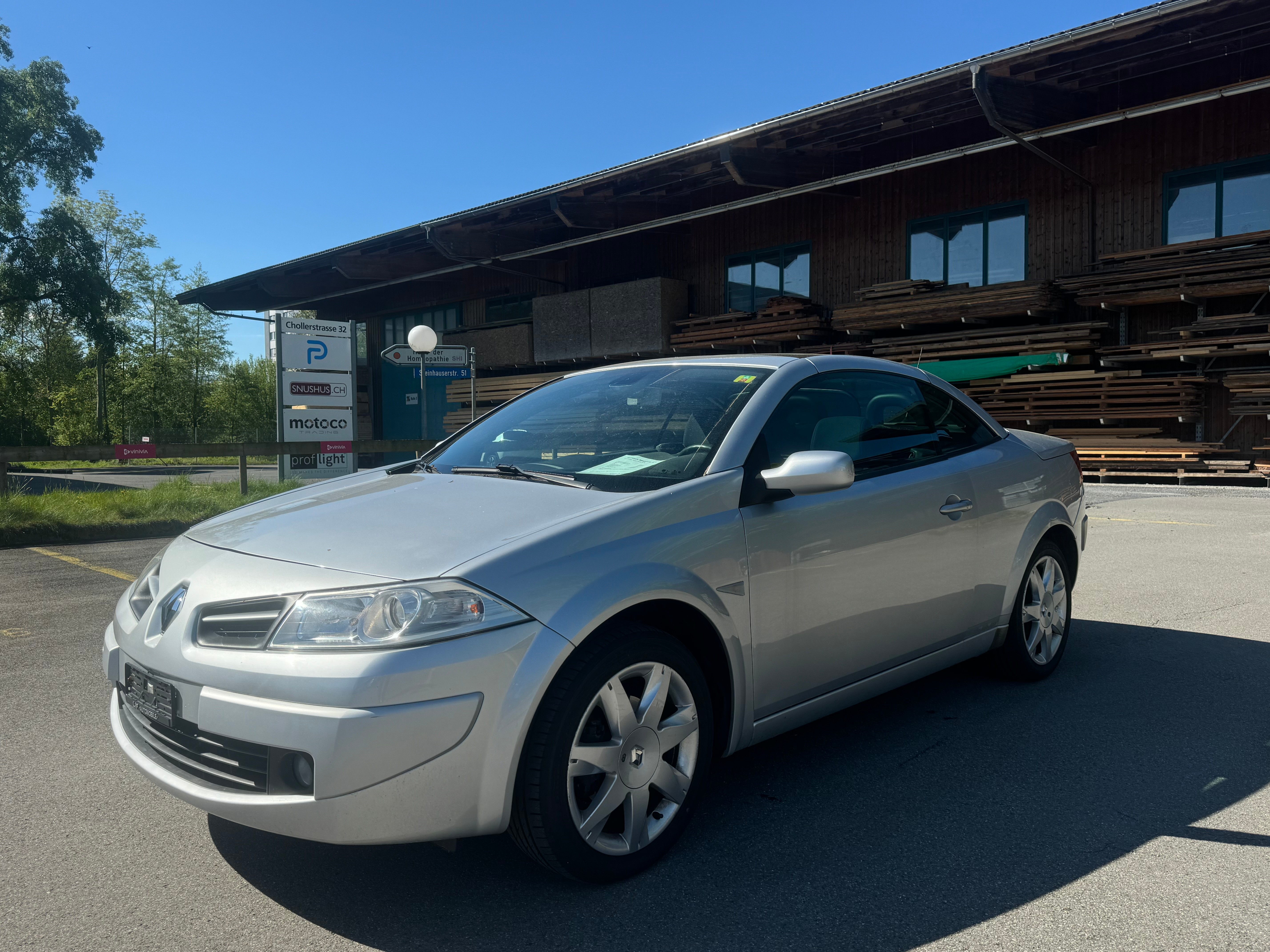 RENAULT Mégane C-C 2.0 16V Dynamique Confort