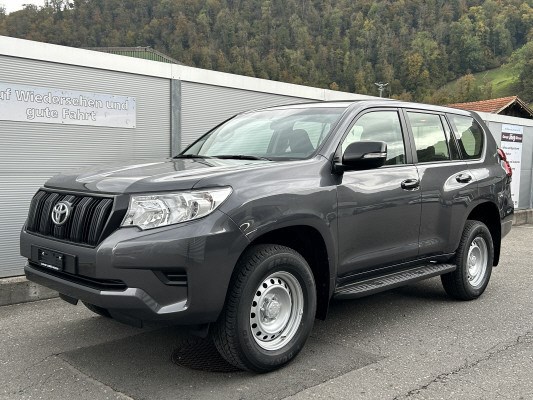 TOYOTA LandCruiser 2.8TD Act. A