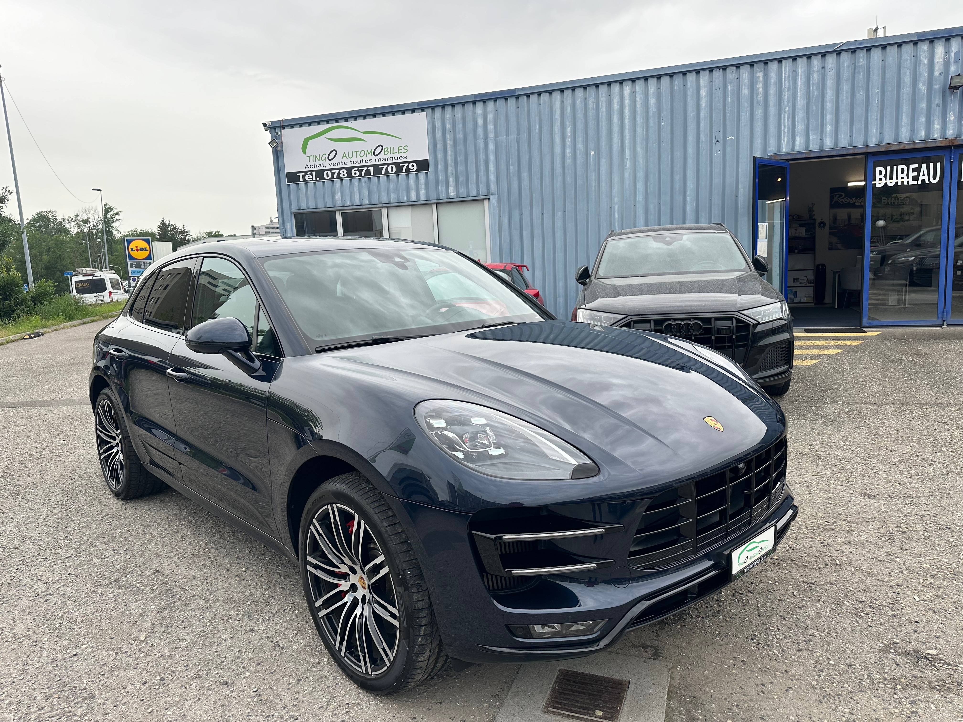 PORSCHE Macan Turbo Exclusive Performance Edition PDK