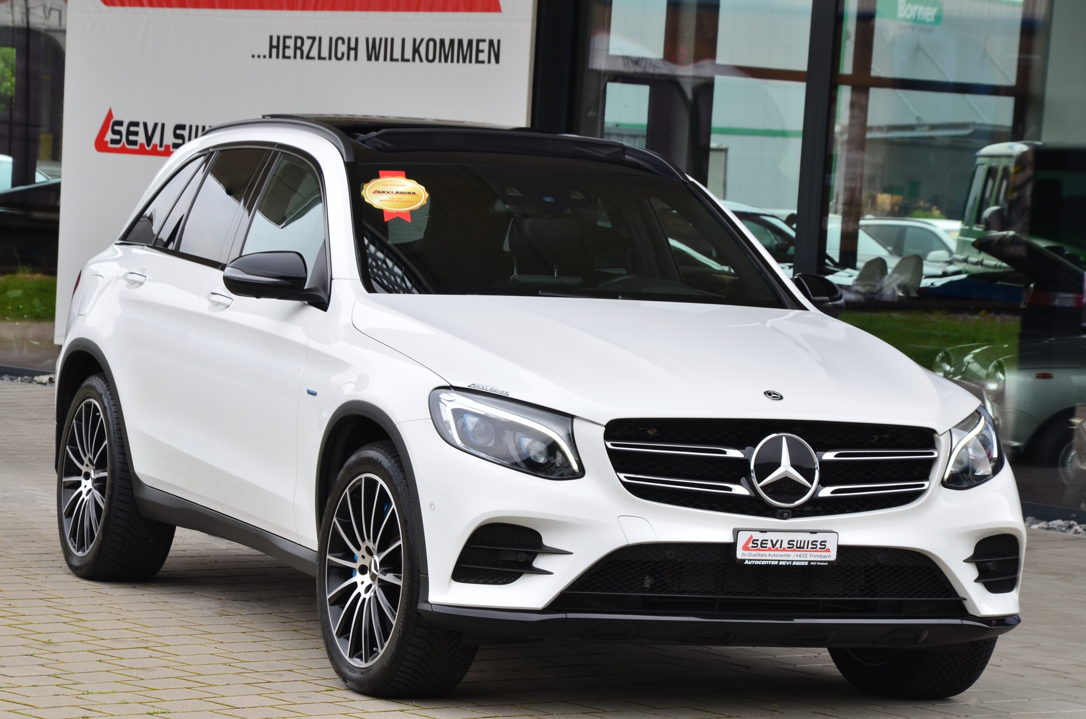 MERCEDES-BENZ GLC 350 e AMG Line 4Matic 7G-Tronic