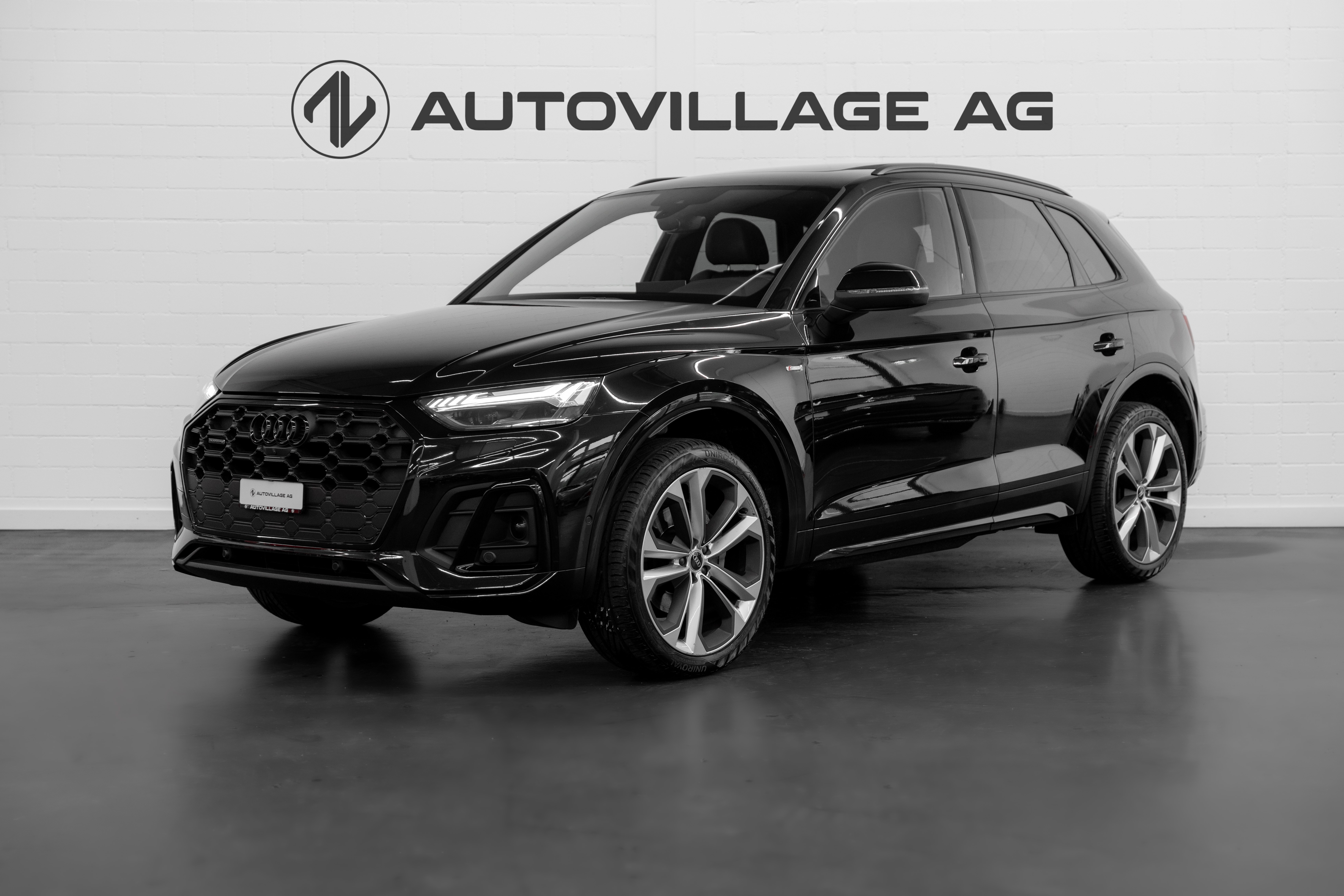 AUDI Q5 40 TDI S-line quattro S-tronic CH-Fahrzeug