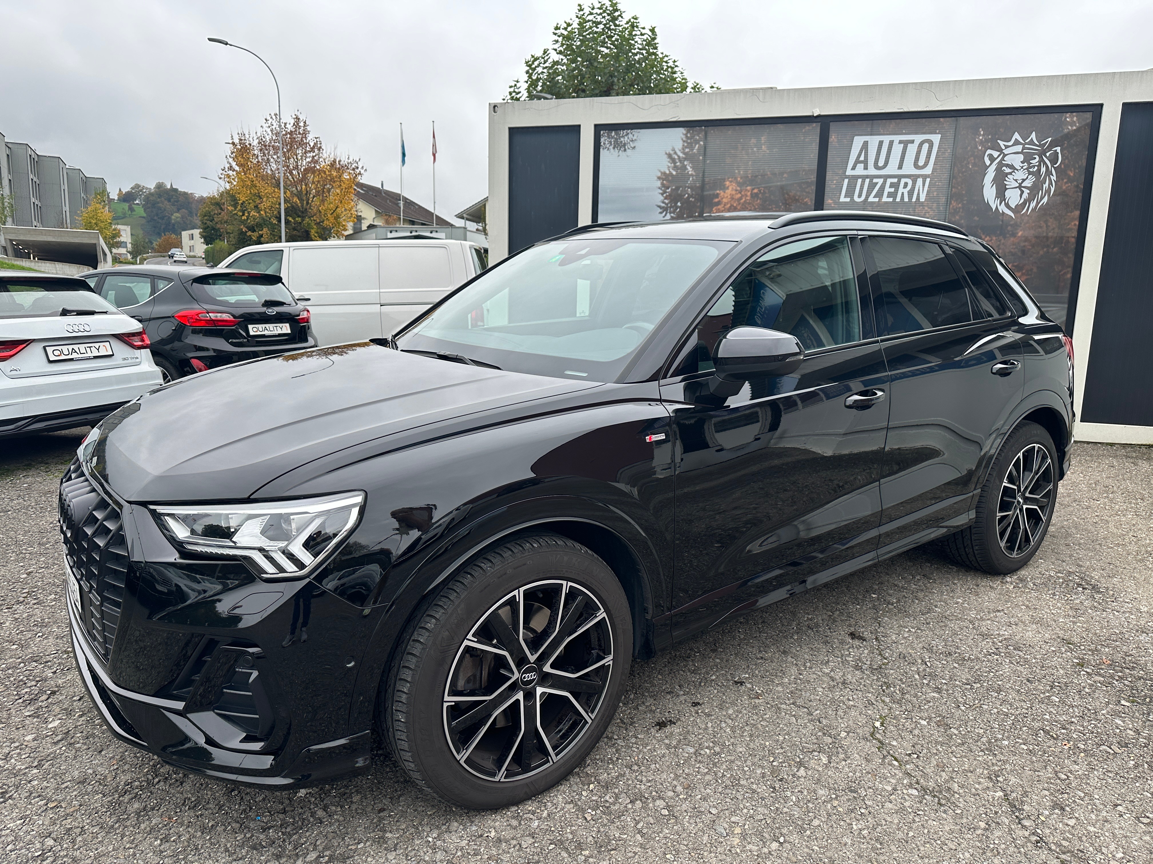 AUDI Q3 45 TFSI S line quattro S-tronic