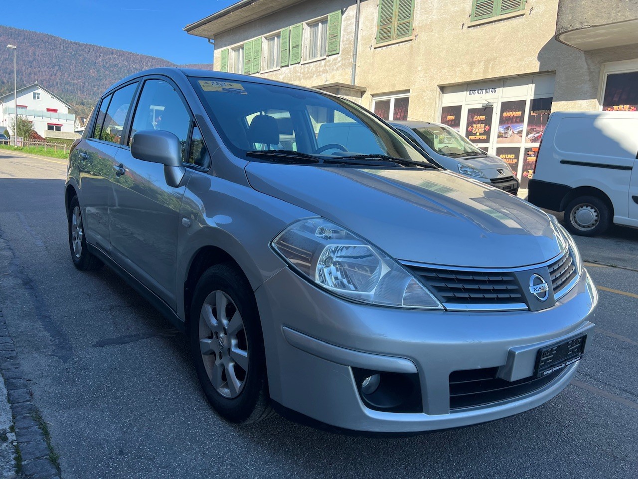 NISSAN Tiida 1.8 tekna