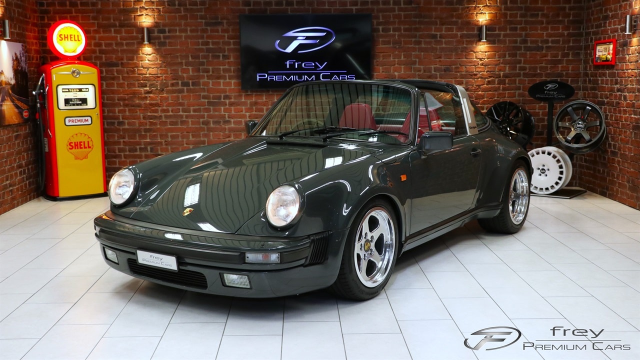 PORSCHE 911 Carrera 3.2 Targa