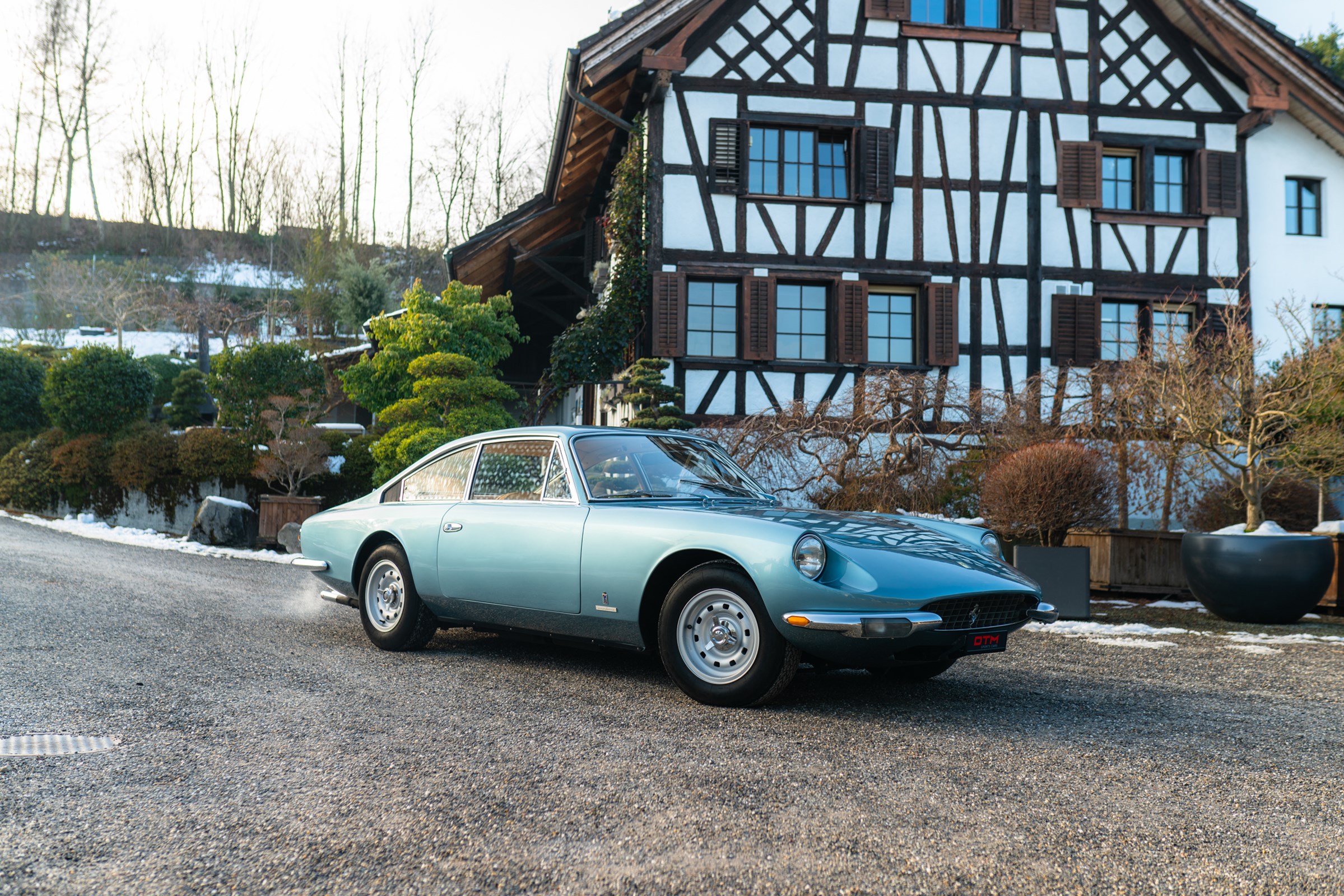 FERRARI 365 GT 2+2