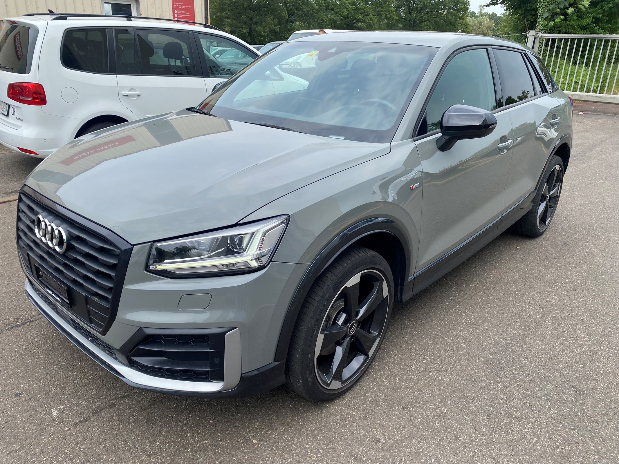 AUDI Q2 2.0 TDI design quattro S-tronic