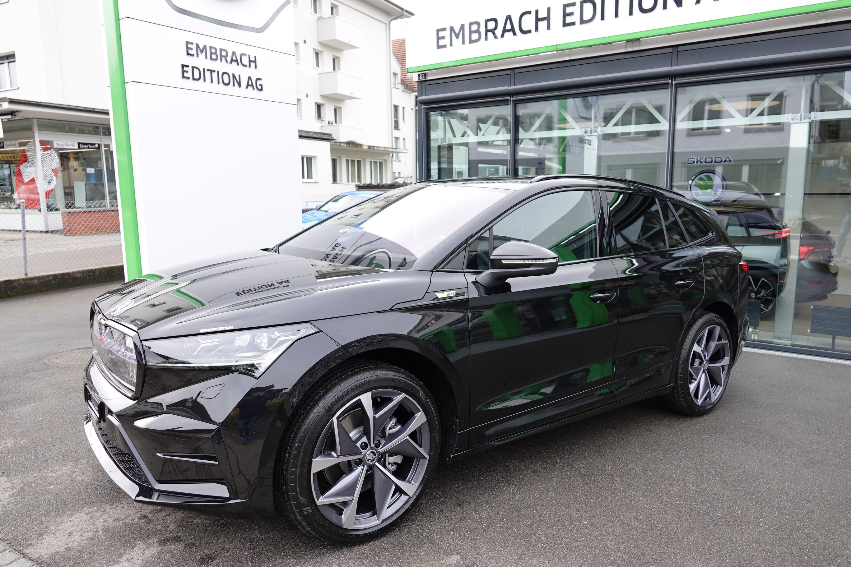 SKODA Enyaq RS 4x4