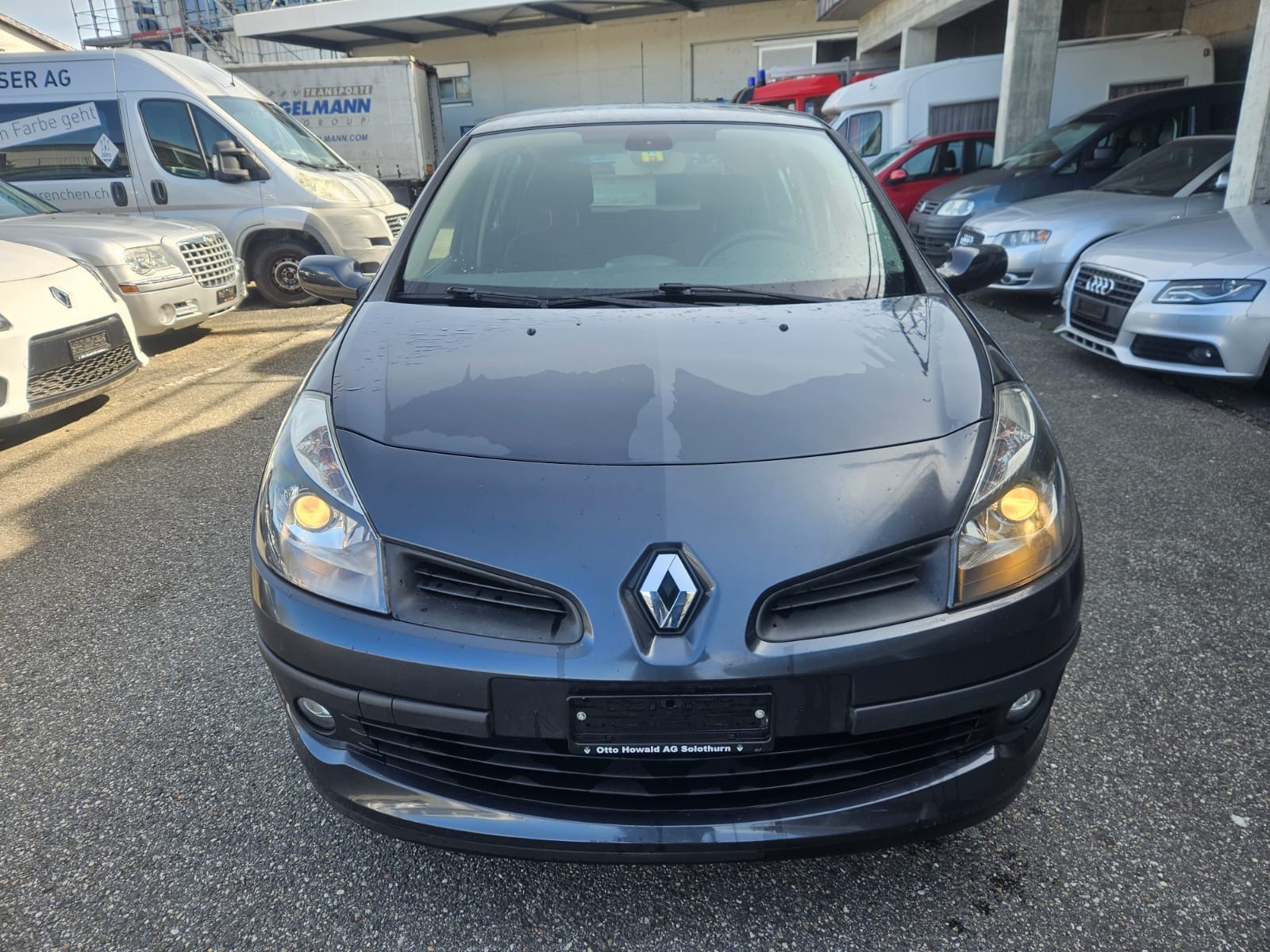 RENAULT Clio 1.2 Authentique Pack