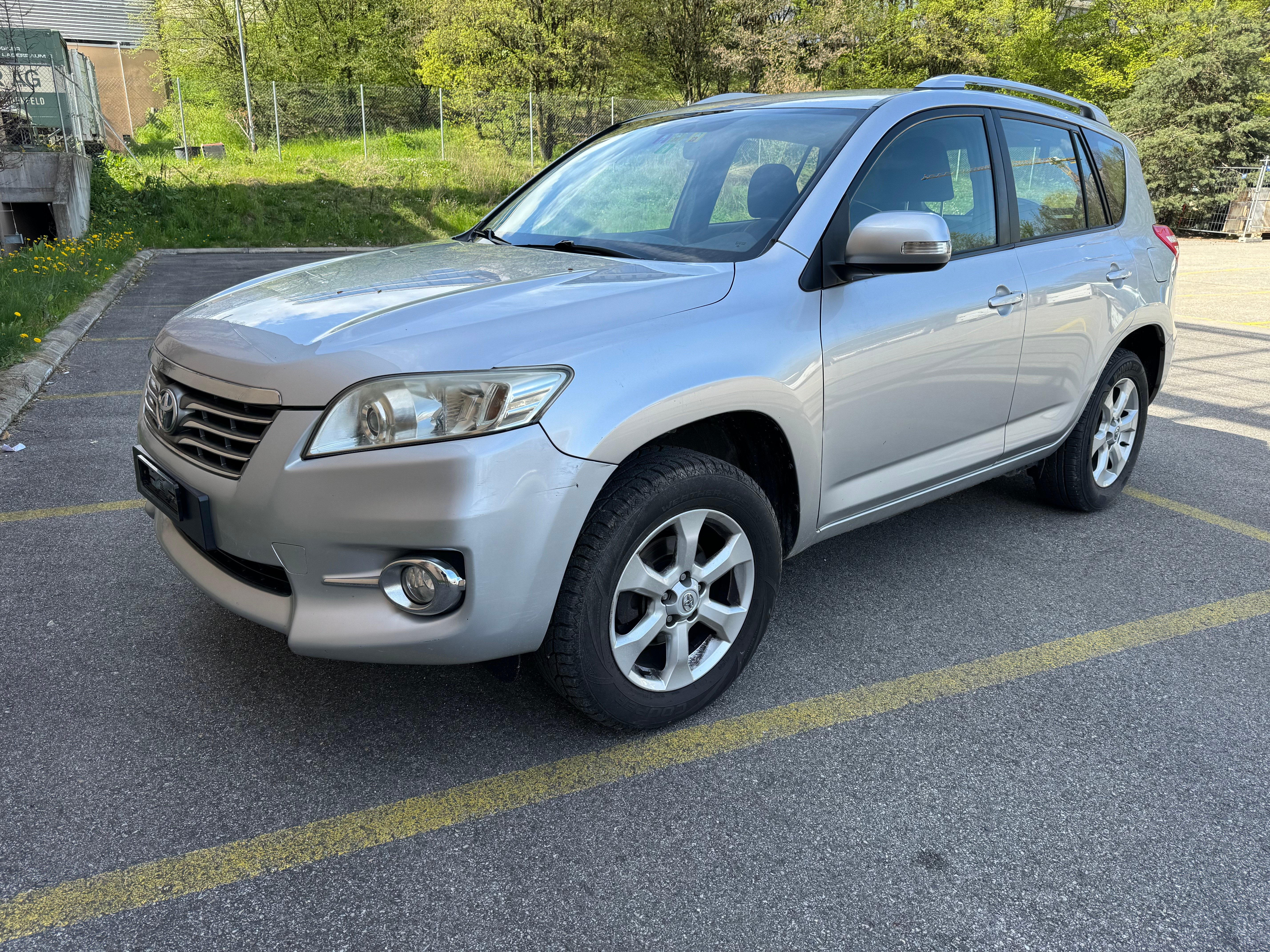 TOYOTA RAV-4