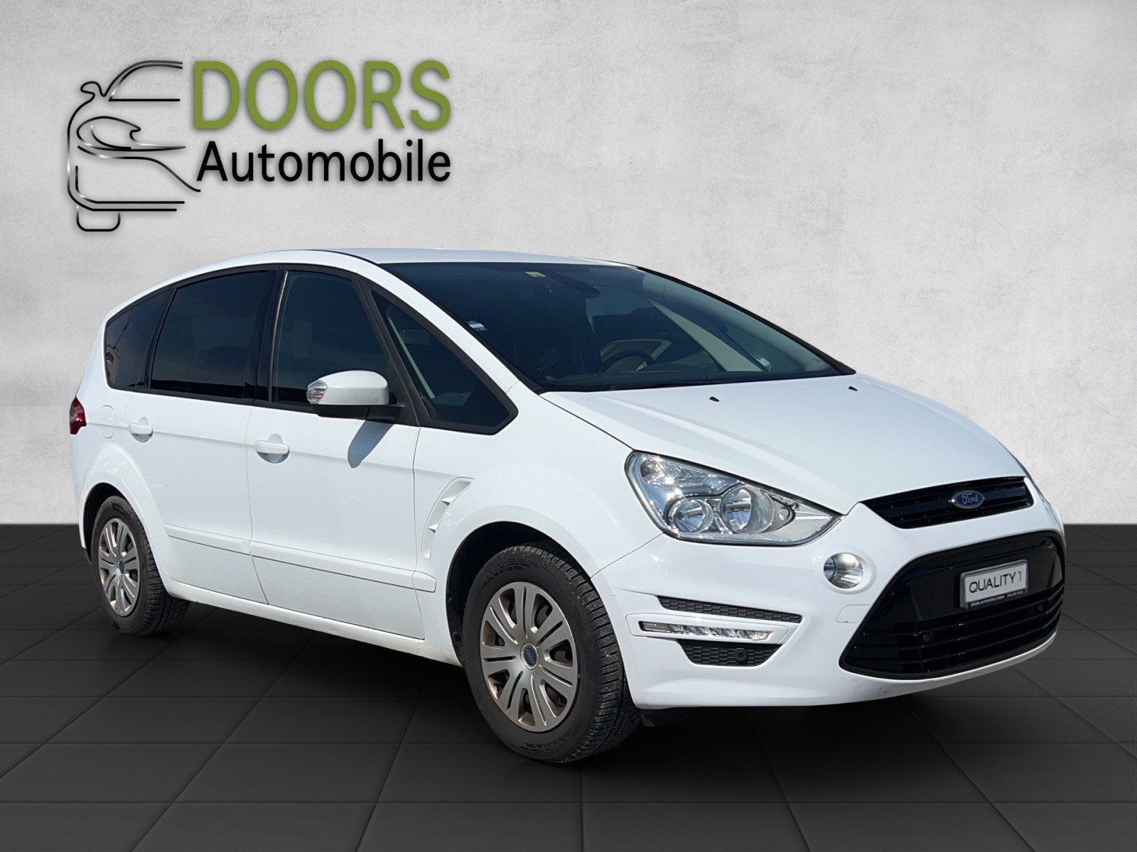 FORD S-Max 1.6 SCTi Titanium