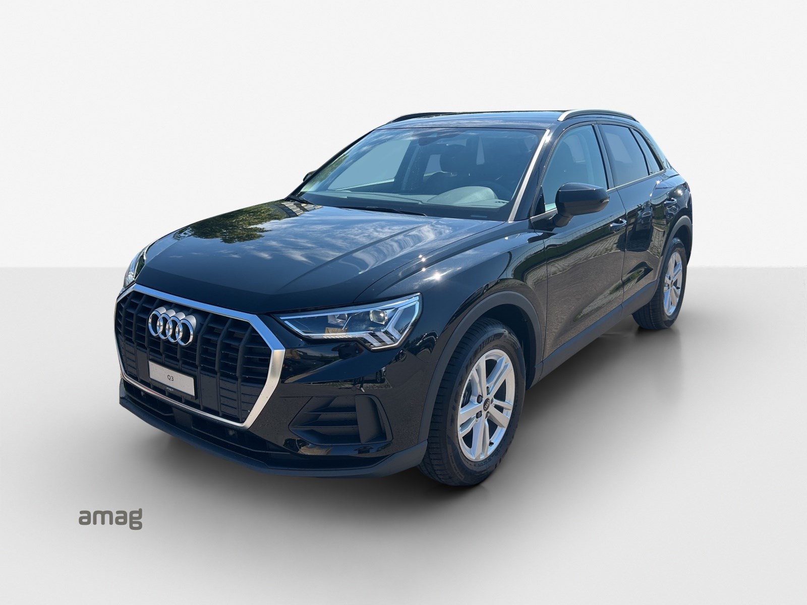 AUDI Q3 35 TFSI Attraction S-tronic