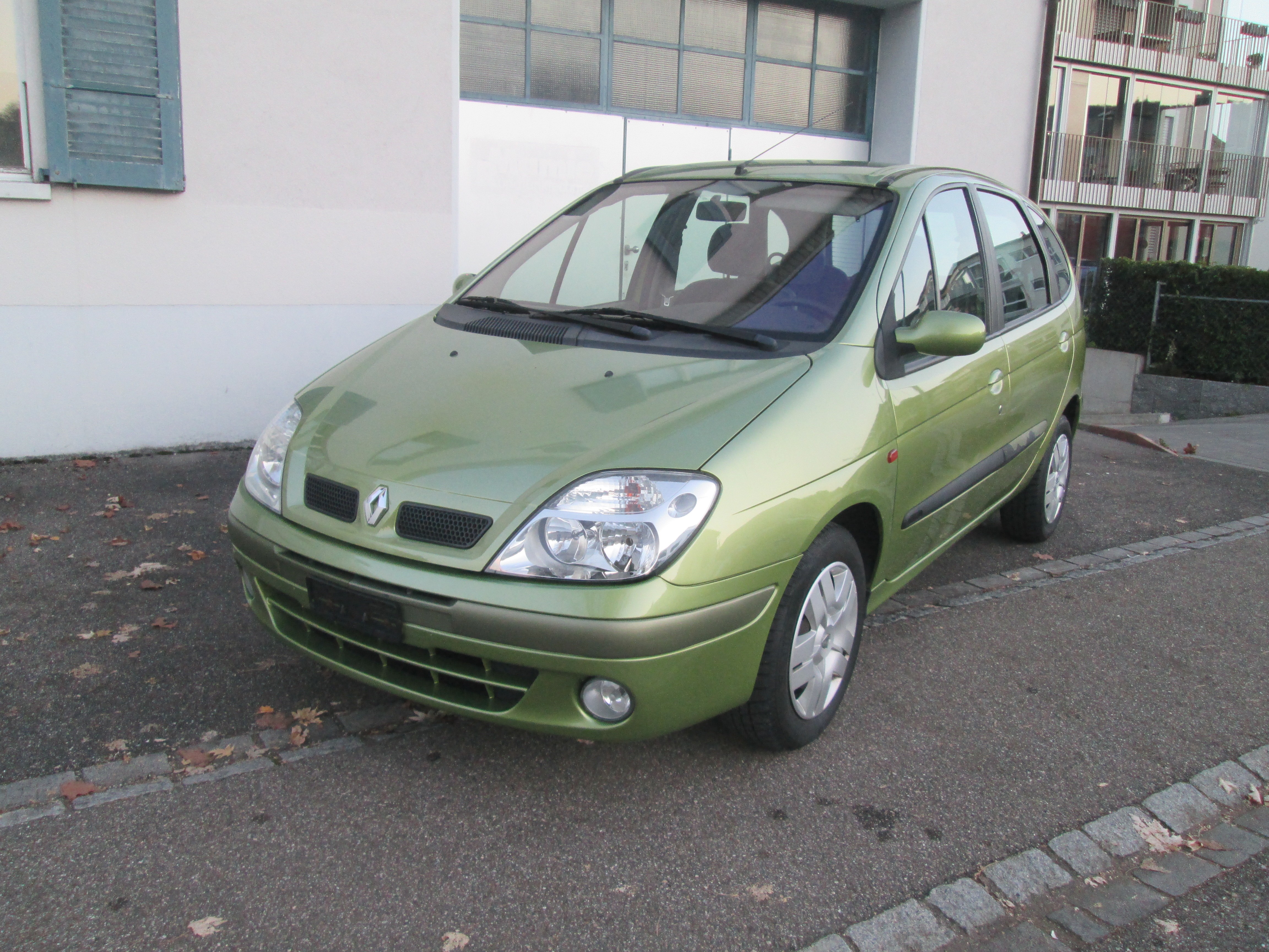 RENAULT Scénic 1.8 16V Expression