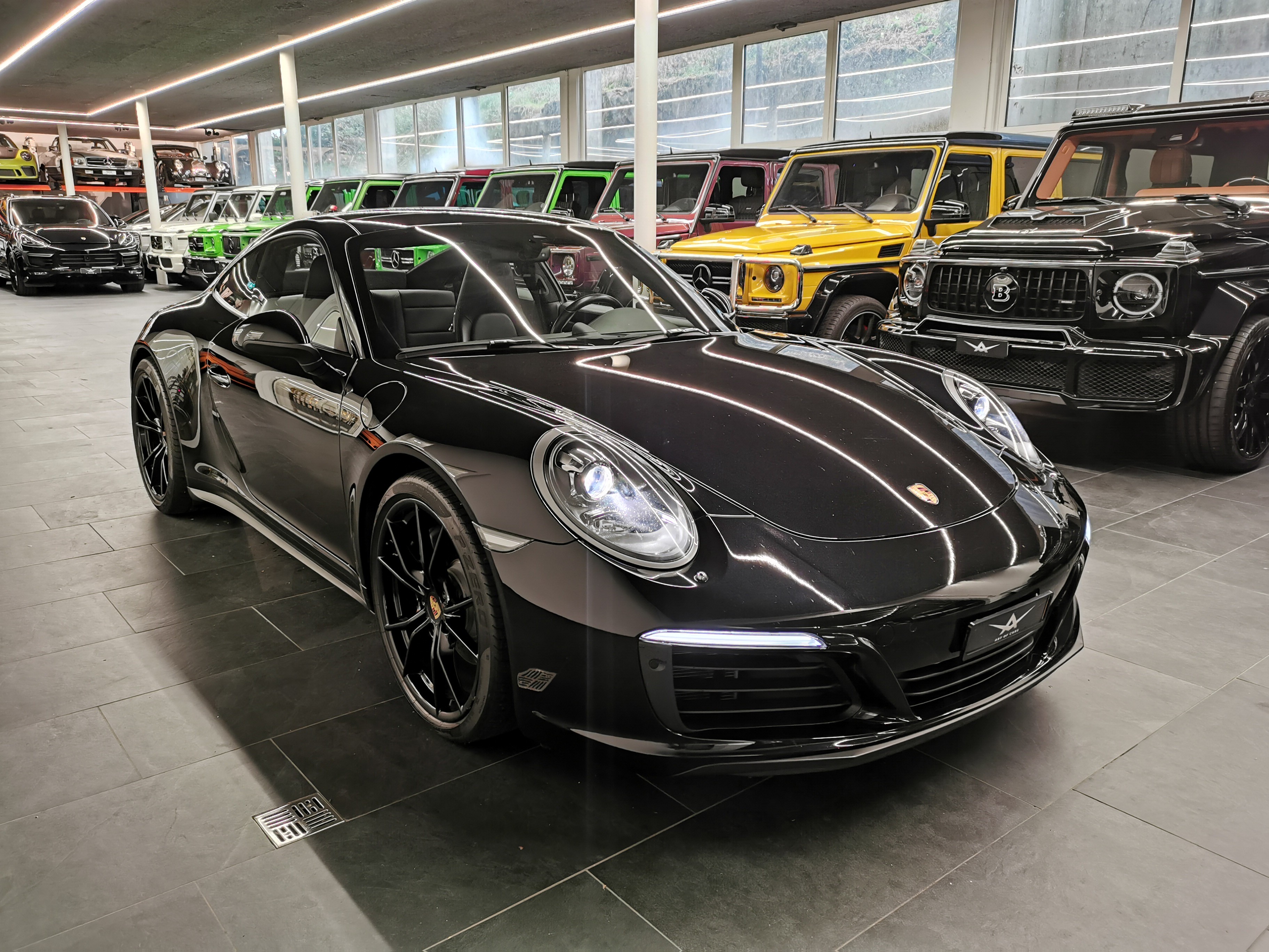 PORSCHE 911 991 MK II Carrera 4 ALL BLACK EDITION FACELIFT PDK