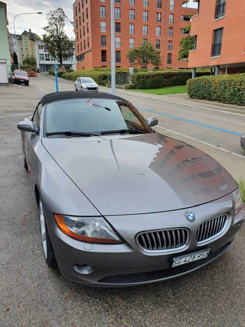 BMW Z4 Z85 Roadster 3.0si