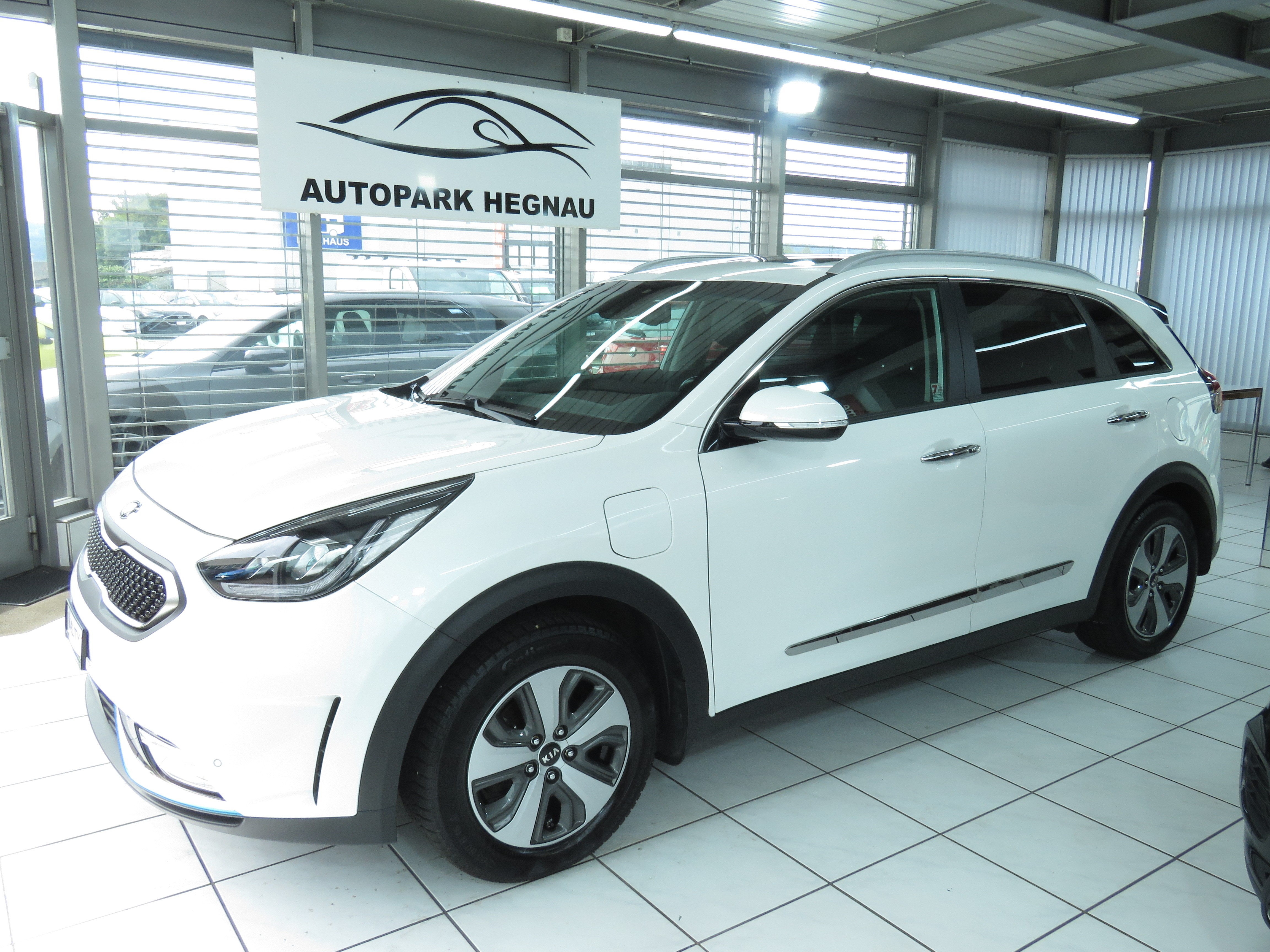 KIA Niro 1.6GDi Plug-in Hybrid DCT (Automat)