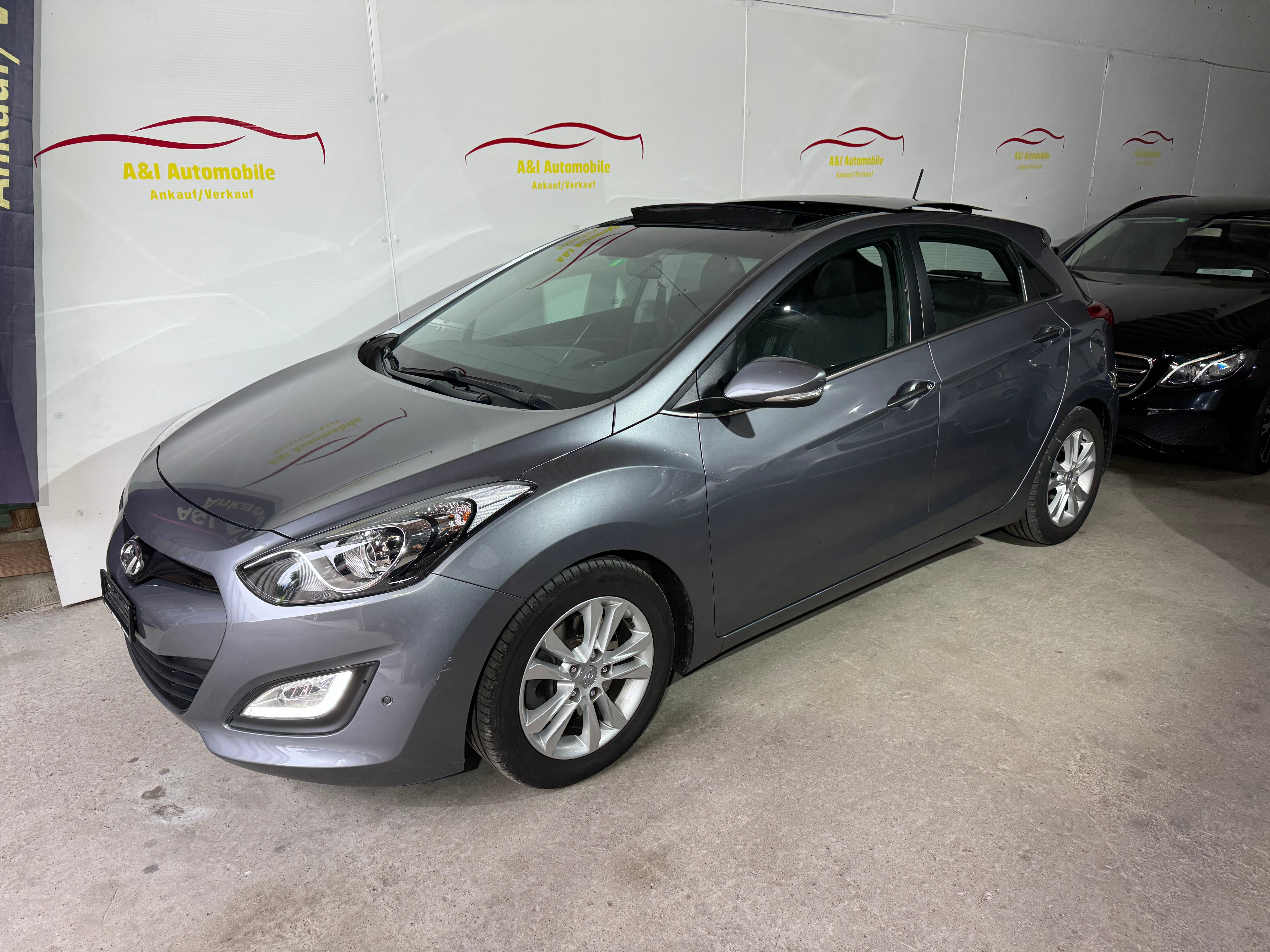 HYUNDAI i30 1.6 GDI Style Automatic