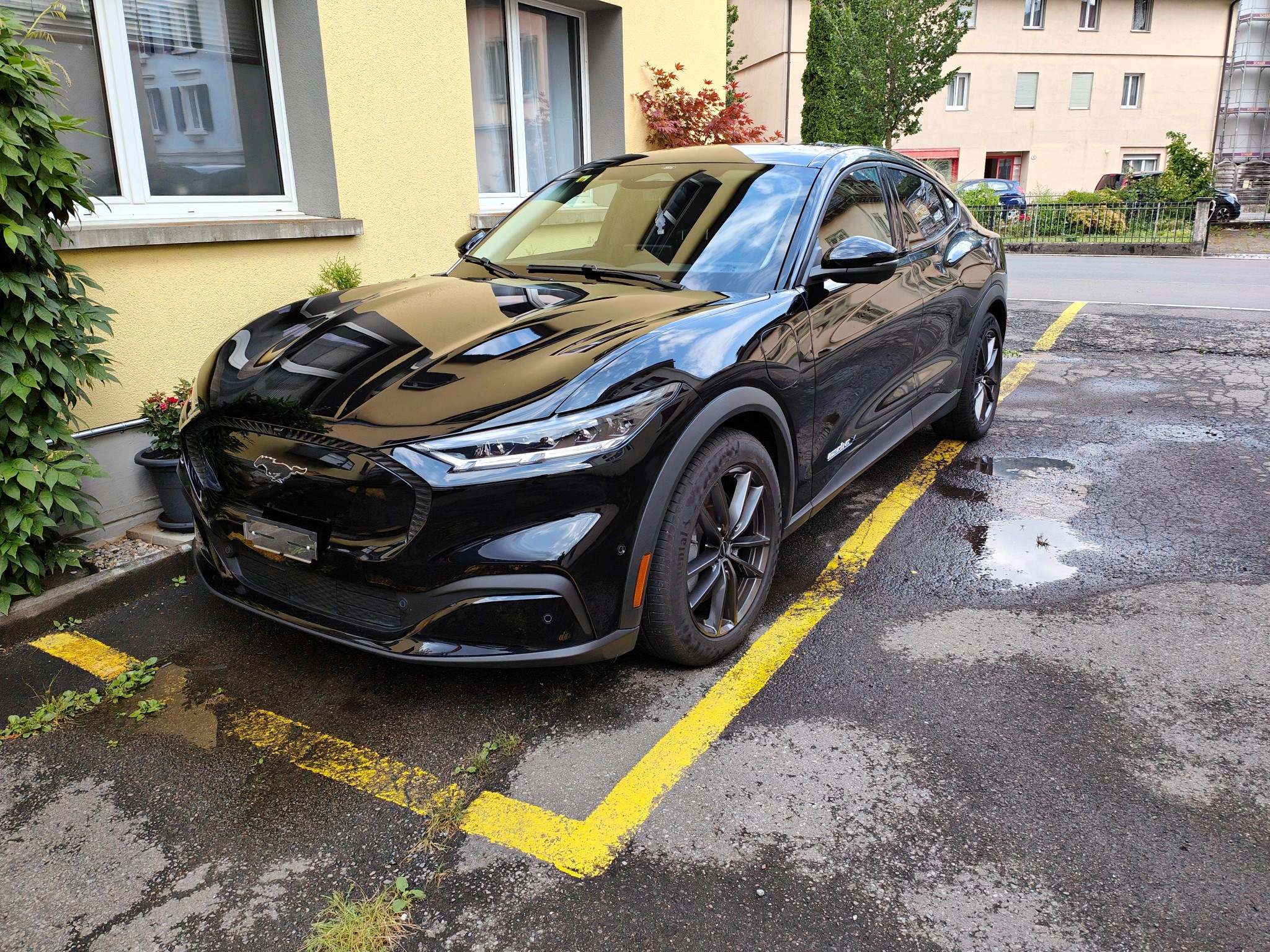 FORD Mustang MACH-E Premium RWD 99 kWh