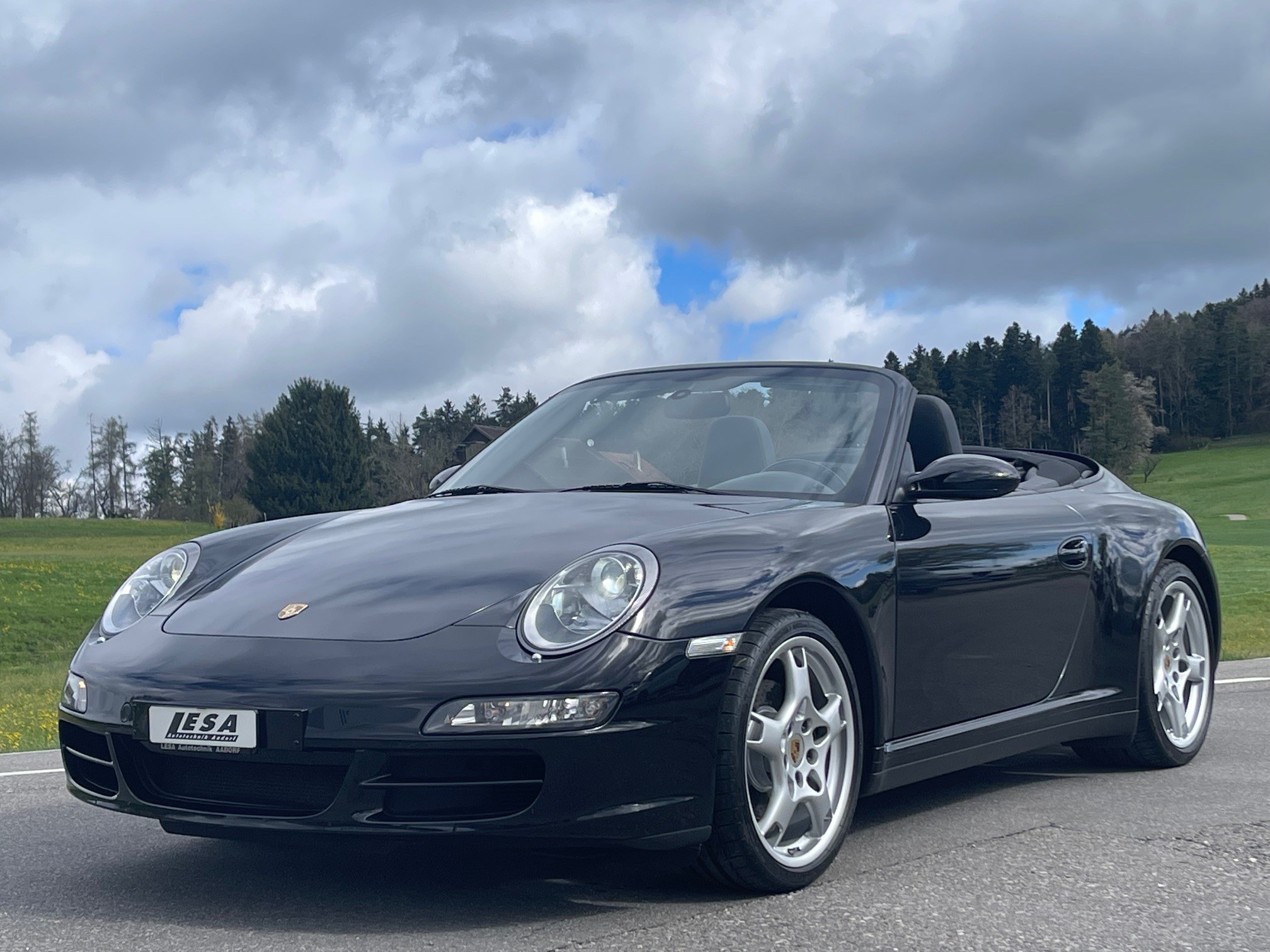 PORSCHE 911 Cabrio Carrera 4