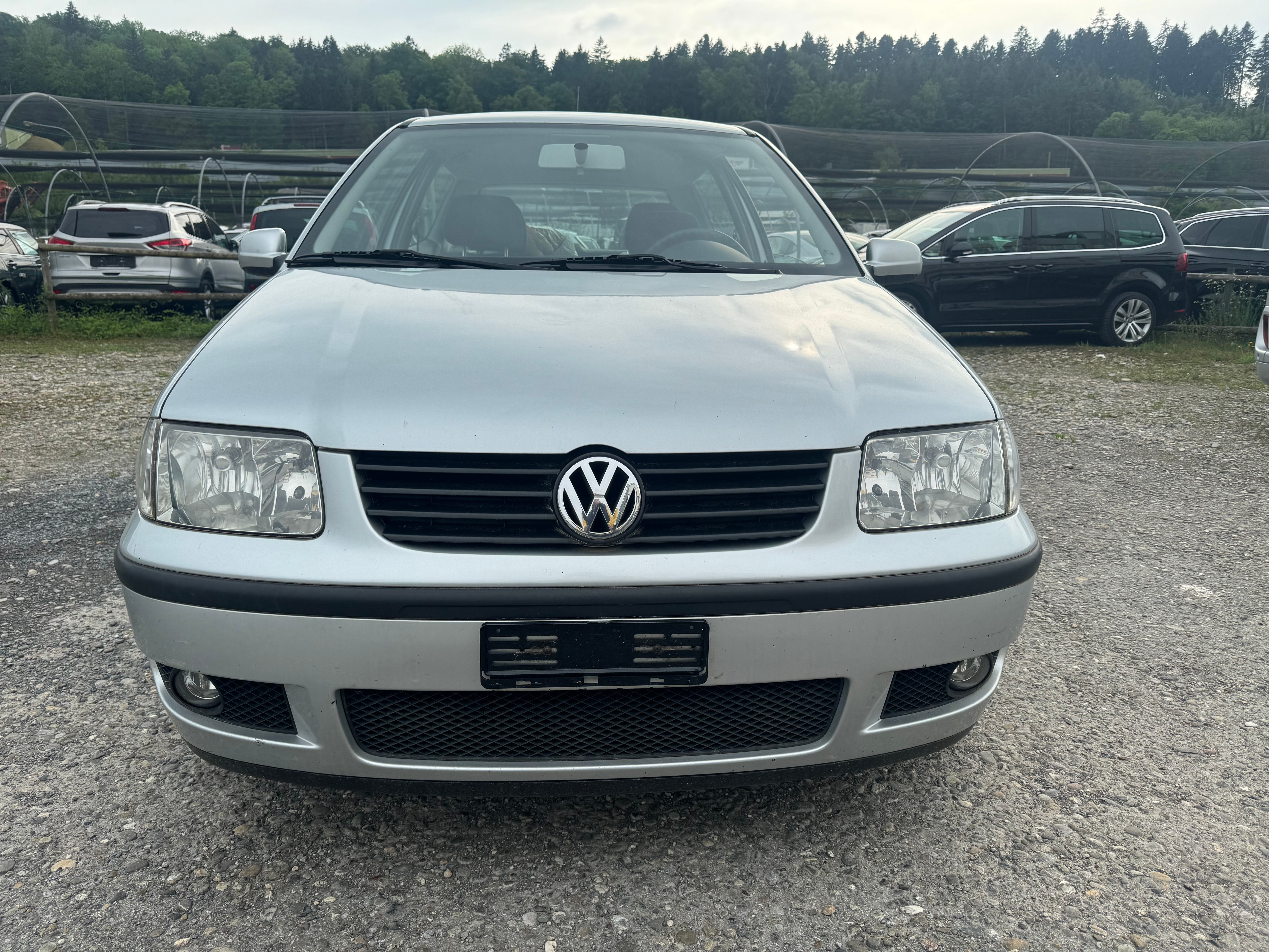 VW POLO