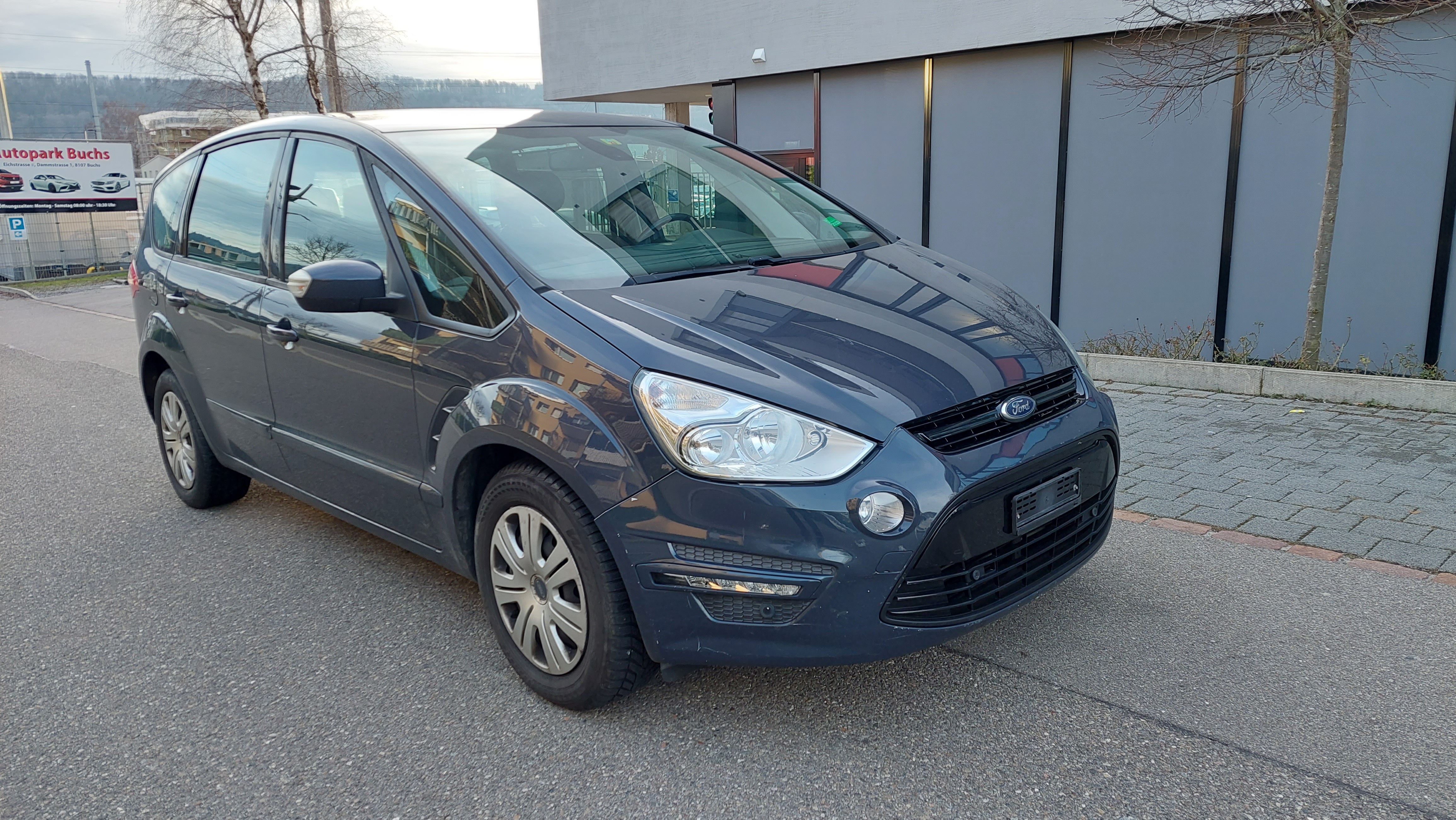 FORD S-Max 2.0 TDCi KNIE-Edition PowerShift