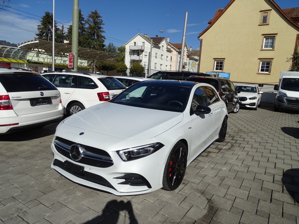 MERCEDES-BENZ A 35 AMG 4Matic Speedshift