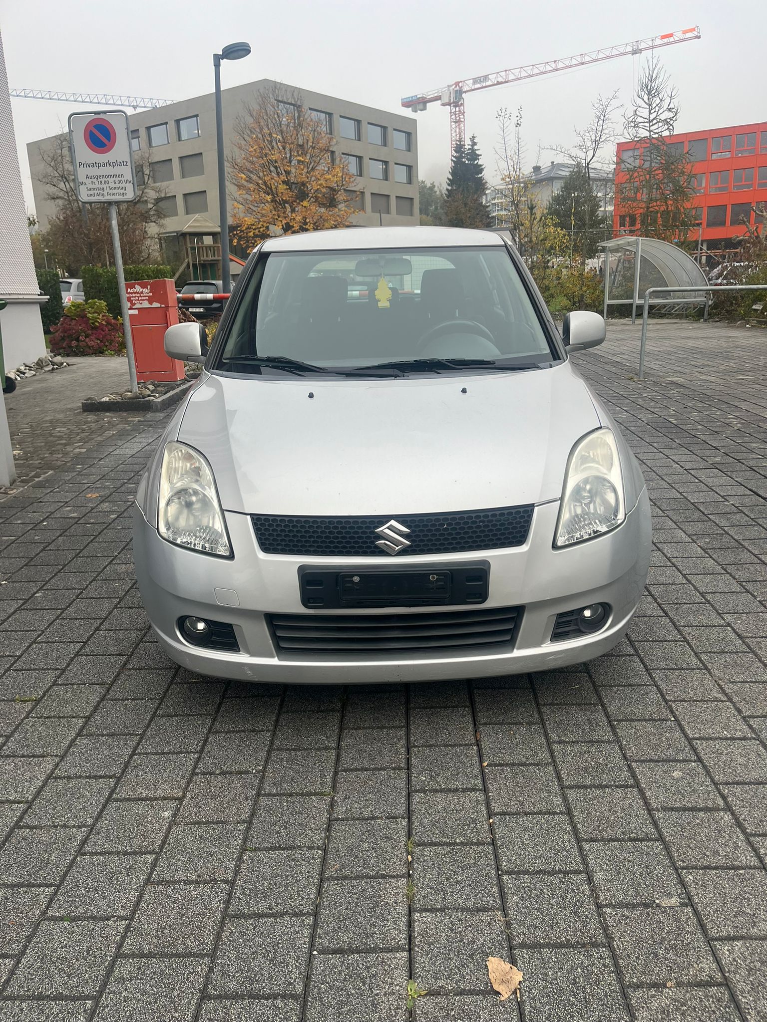 SUZUKI Swift 1.3i 16V GL 4x4