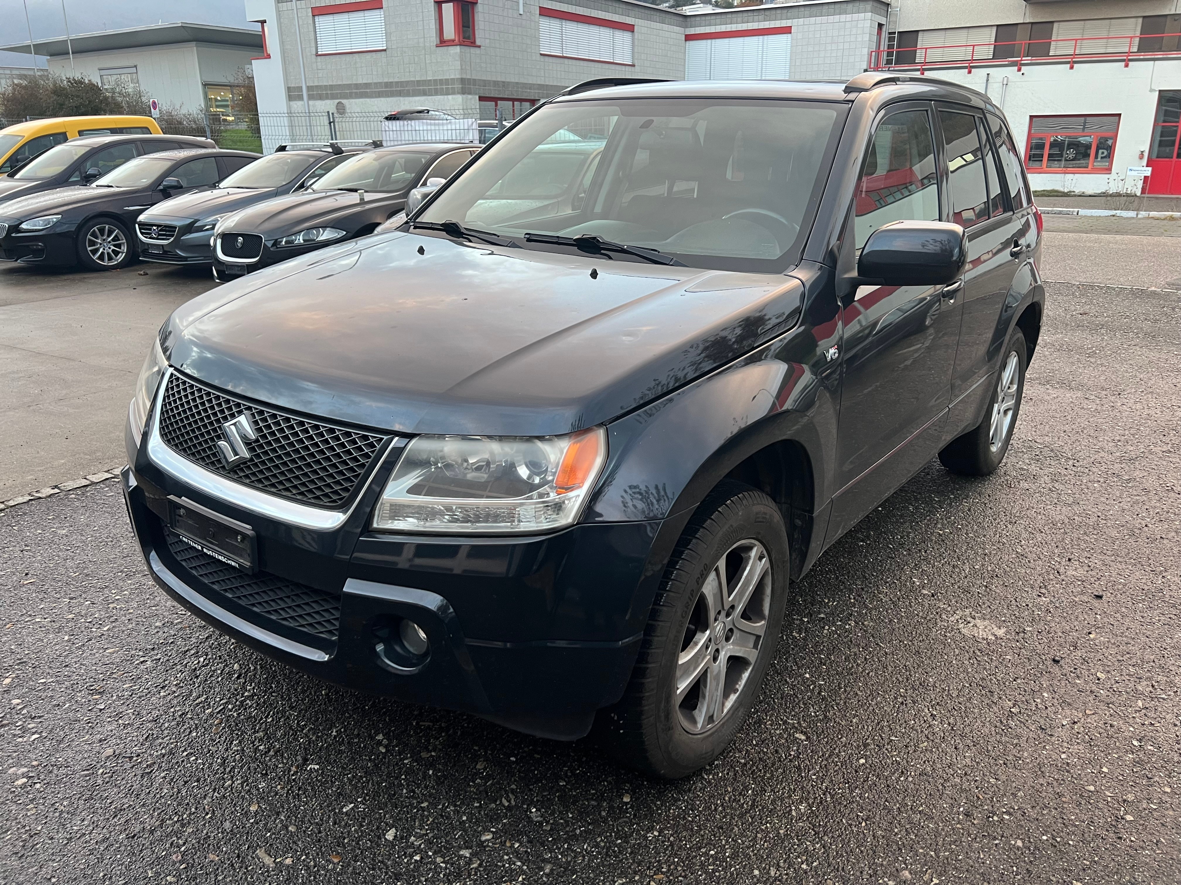 SUZUKI Grand Vitara 2.7 24V V6 Top