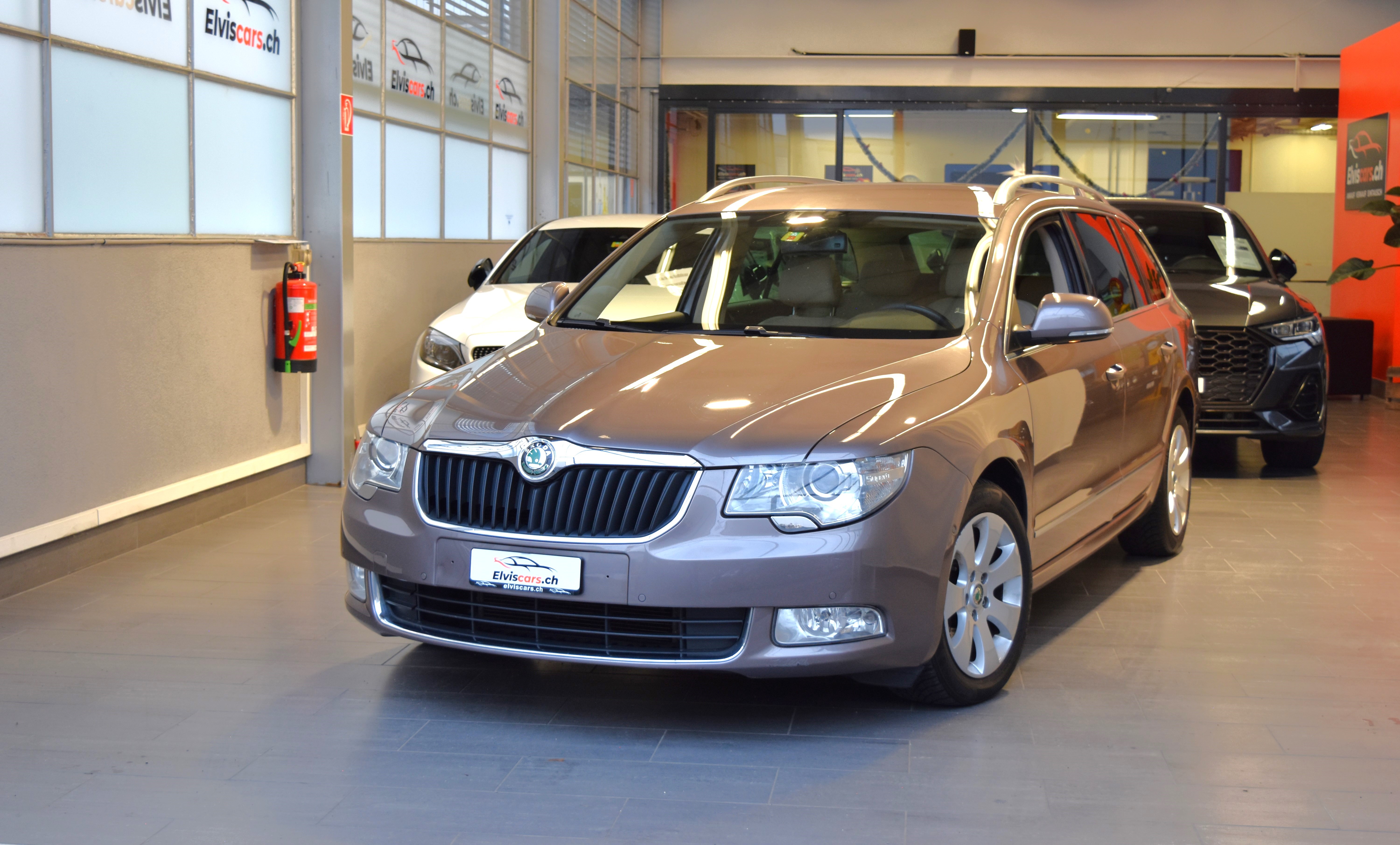 SKODA Superb Combi 2.0 TSI Elegance DSG