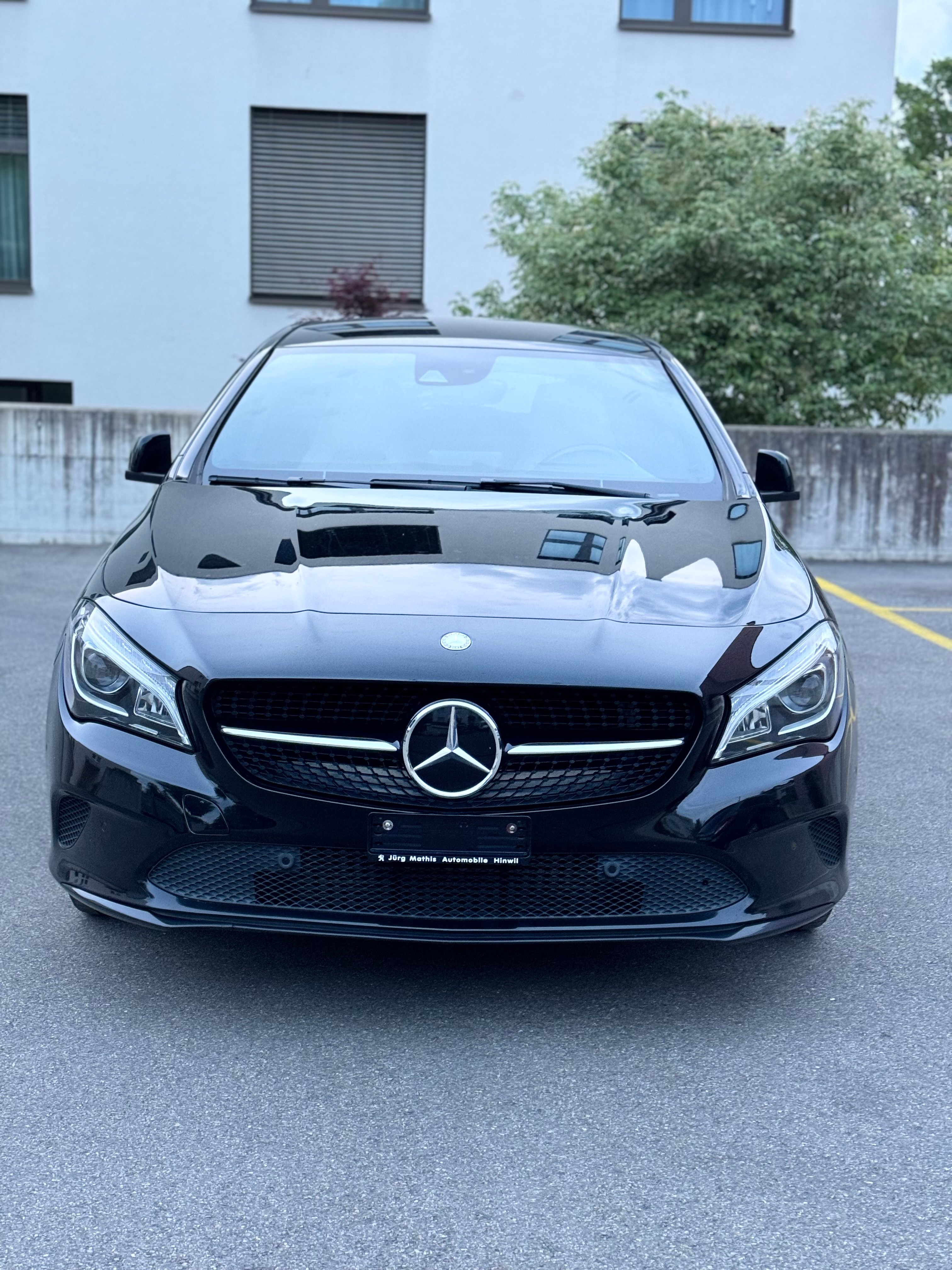 MERCEDES-BENZ CLA Shooting Brake 200 d Night Star 7G-DCT