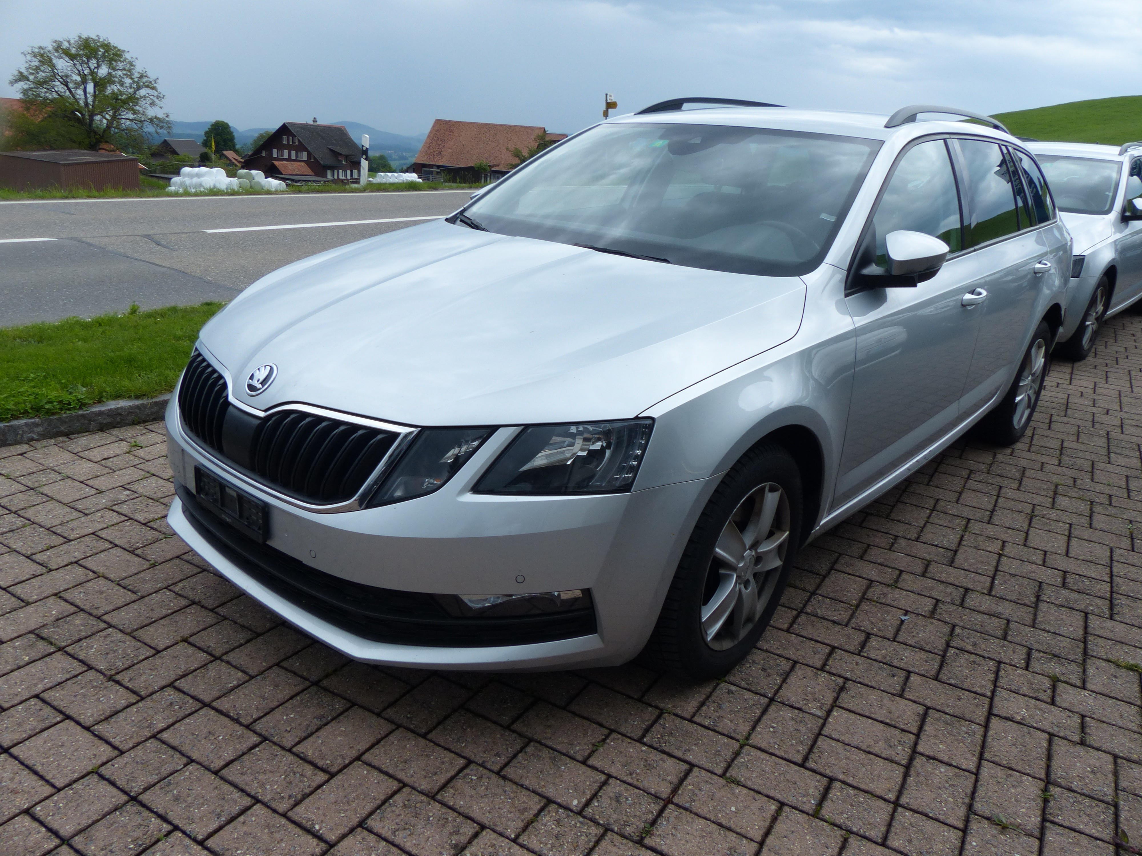 SKODA Octavia Combi 2.0 TDI Ambition 4x4 DSG