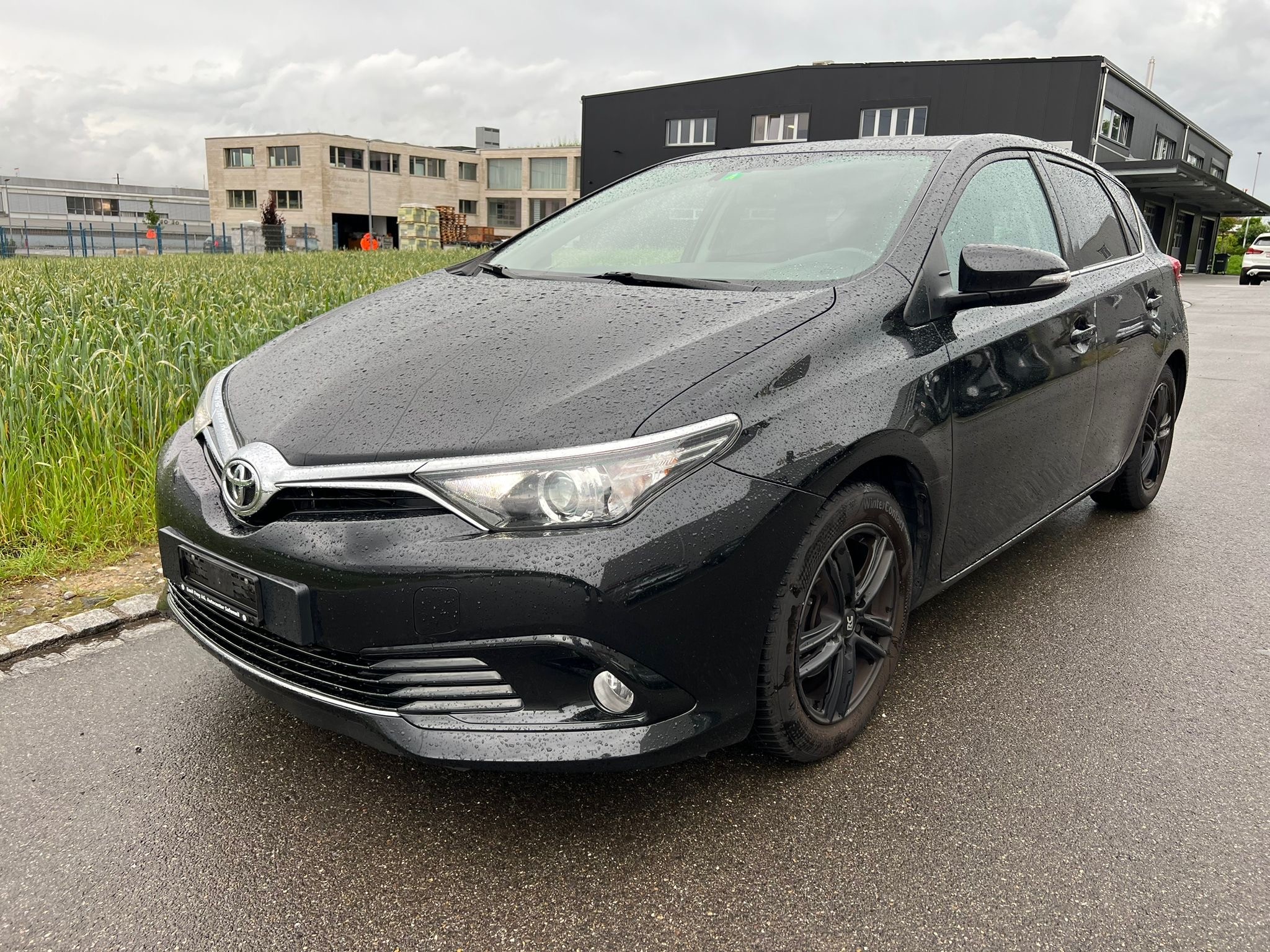 TOYOTA Auris 1.2 Turbo Swiss Trend