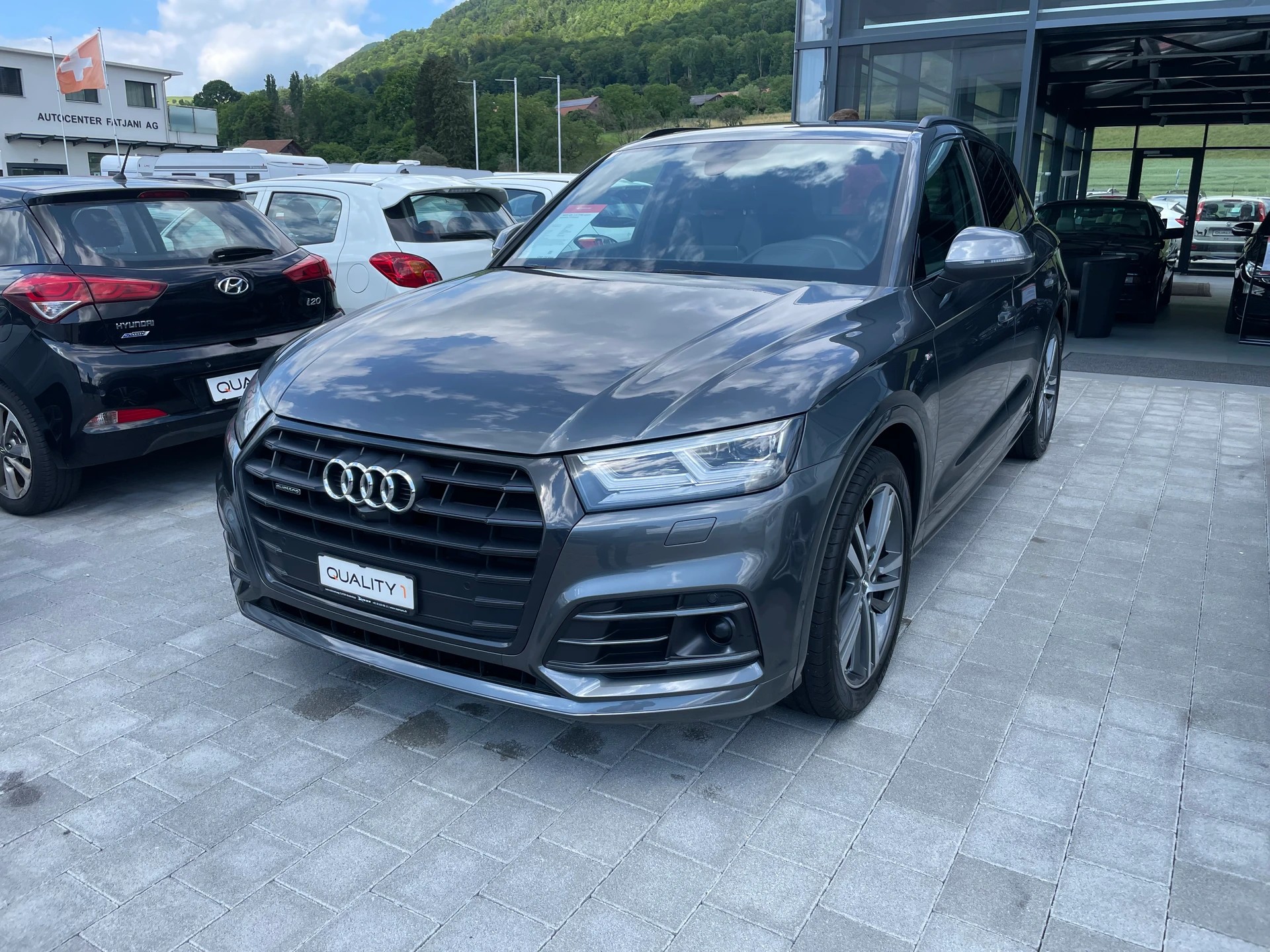 AUDI Q5 2.0 TFSI sport quattro S-tronic