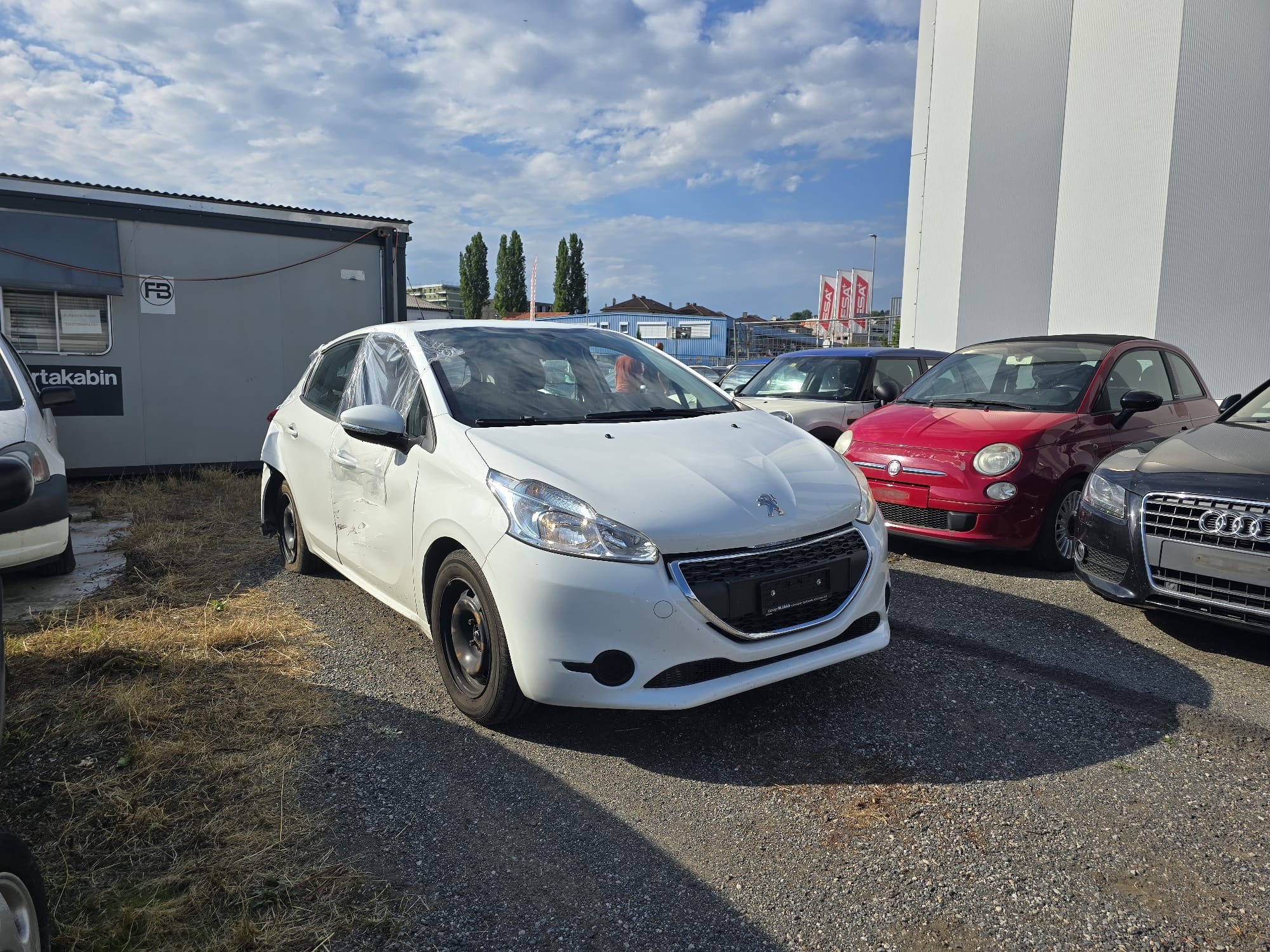 PEUGEOT 208 1.2 VTI Roland Garros