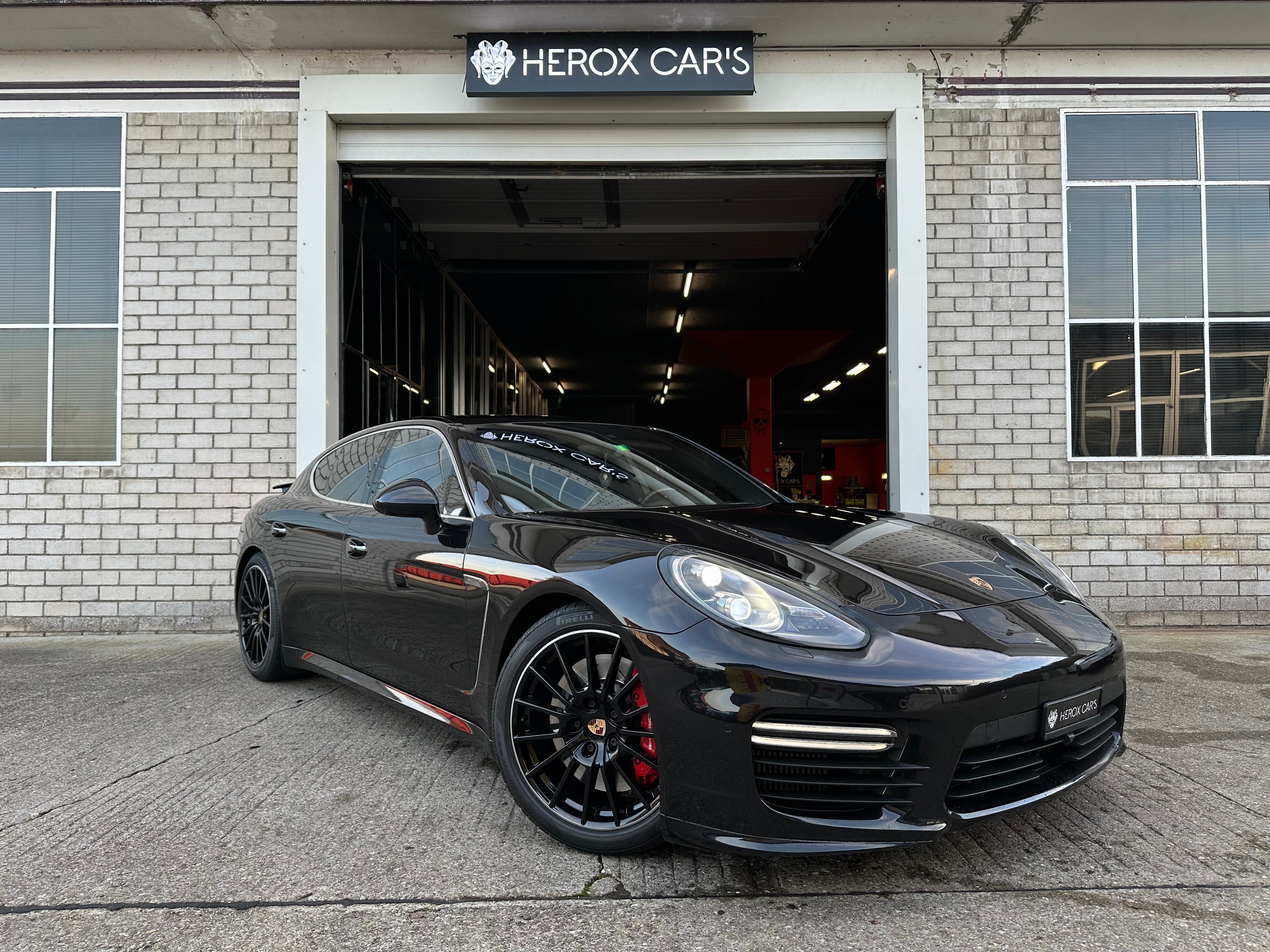 PORSCHE Panamera Turbo 4.8 PDK