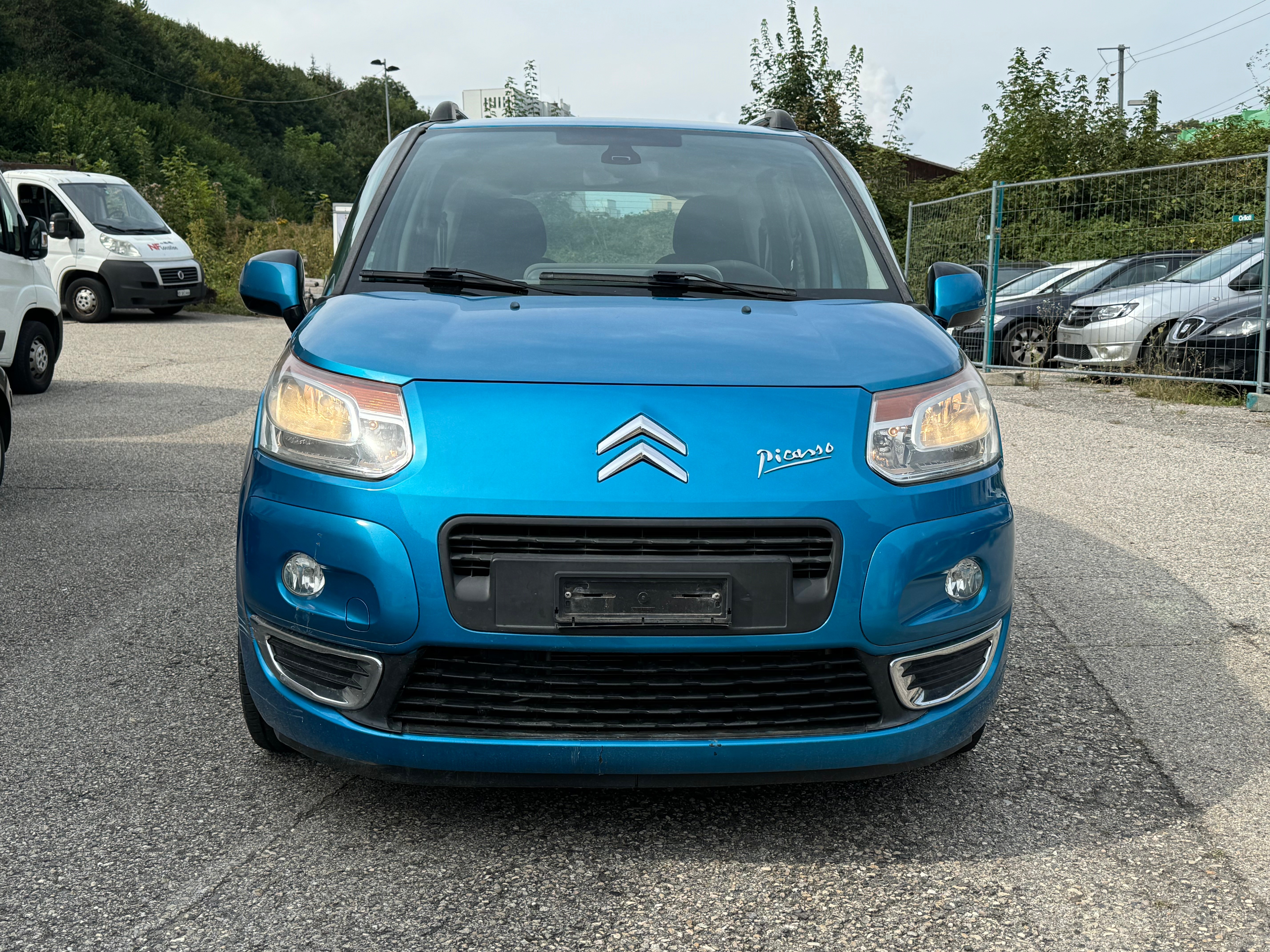 CITROEN C3 Picasso 1.4i 16V Essentiel (X)