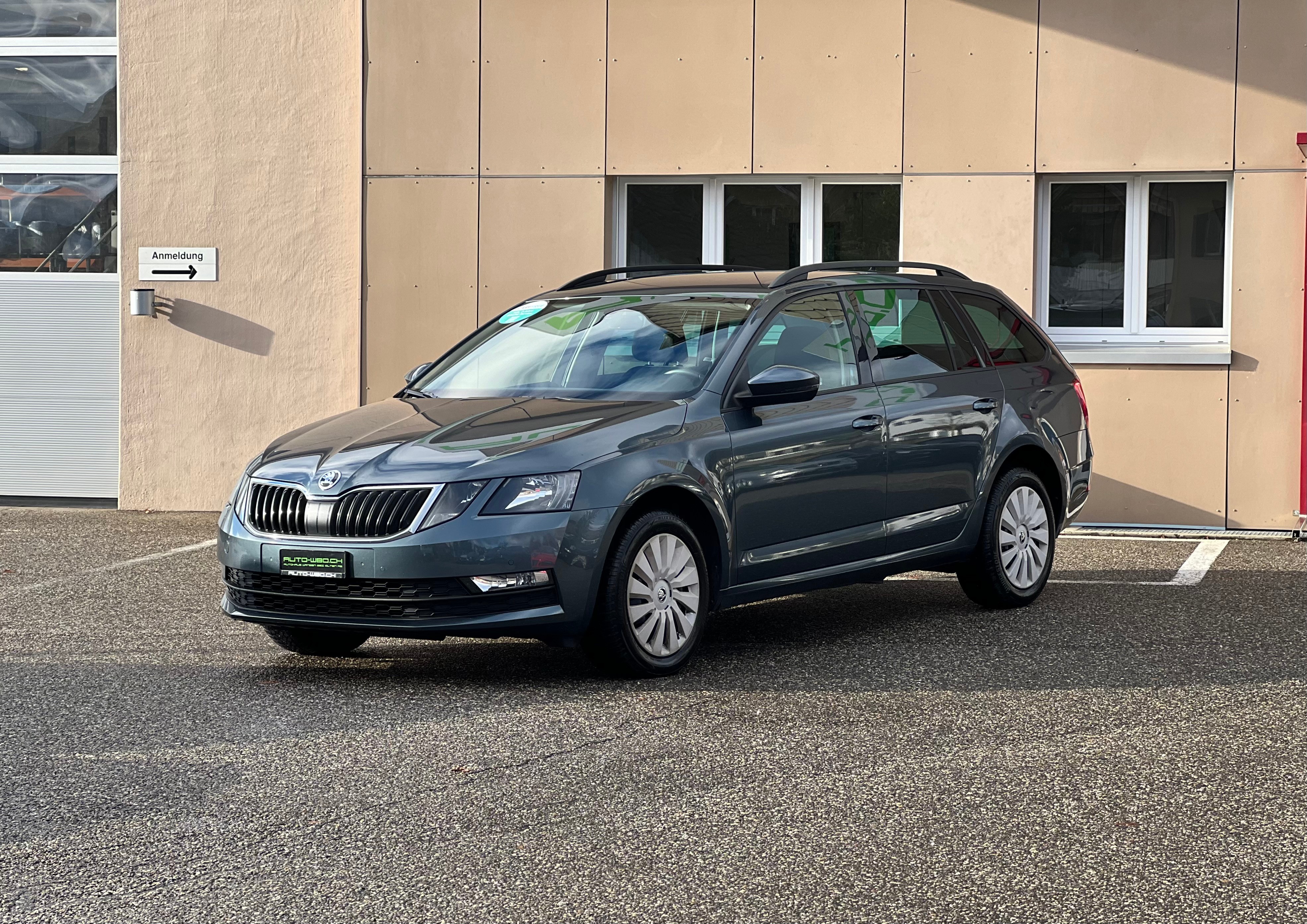 SKODA Octavia Combi 2.0 TDI Ambition 4x4 DSG