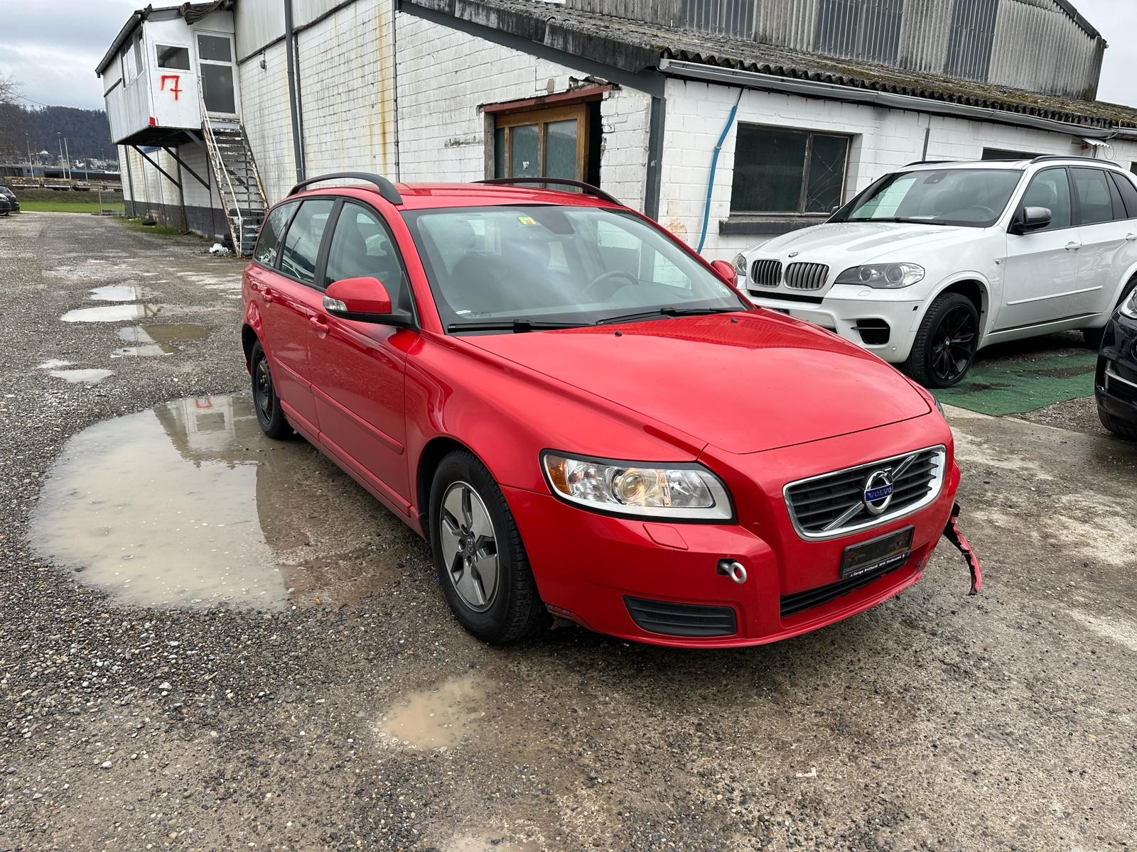 VOLVO V50